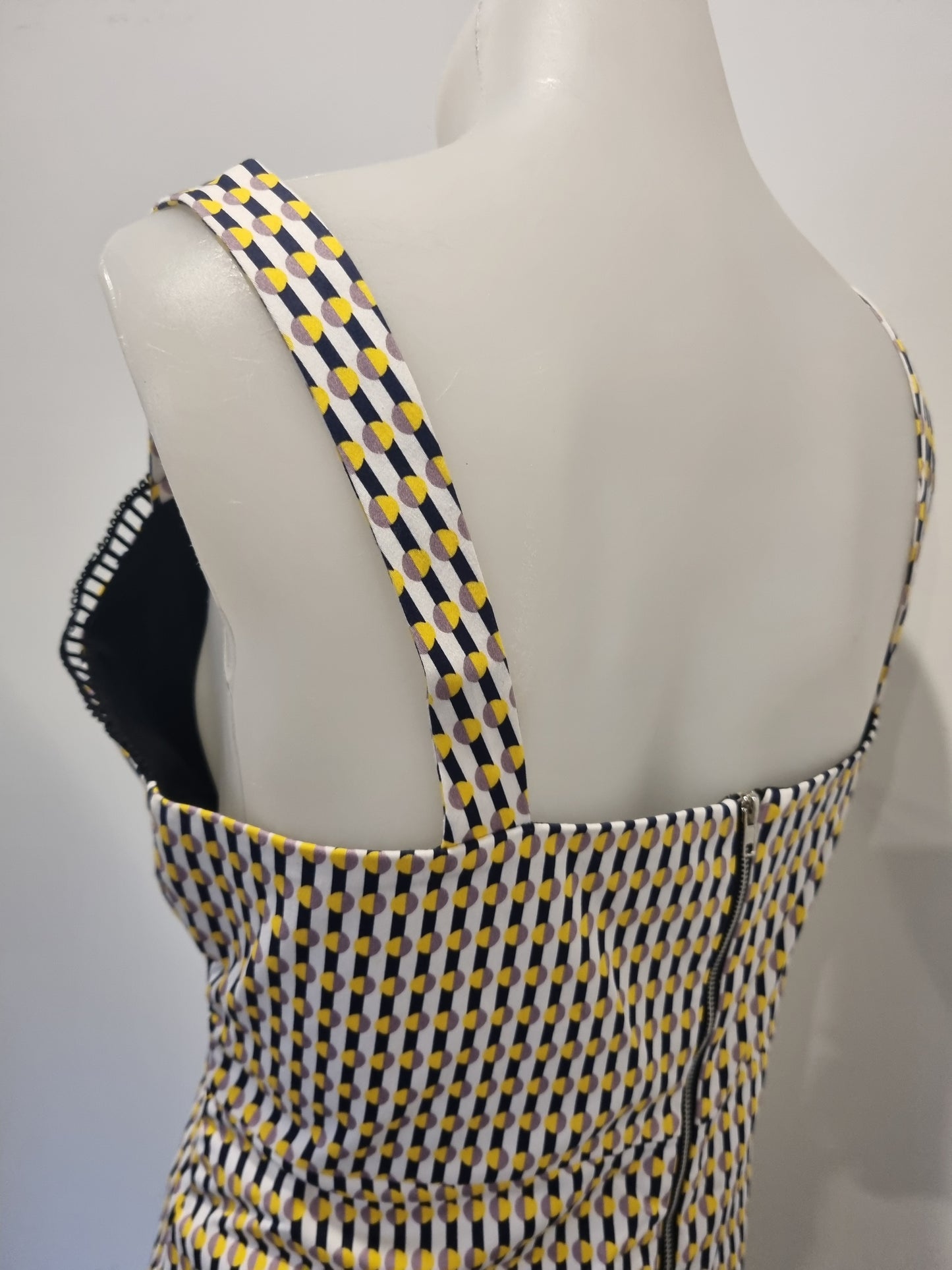 Gabby Isabella Dress - Size M (Size 14)