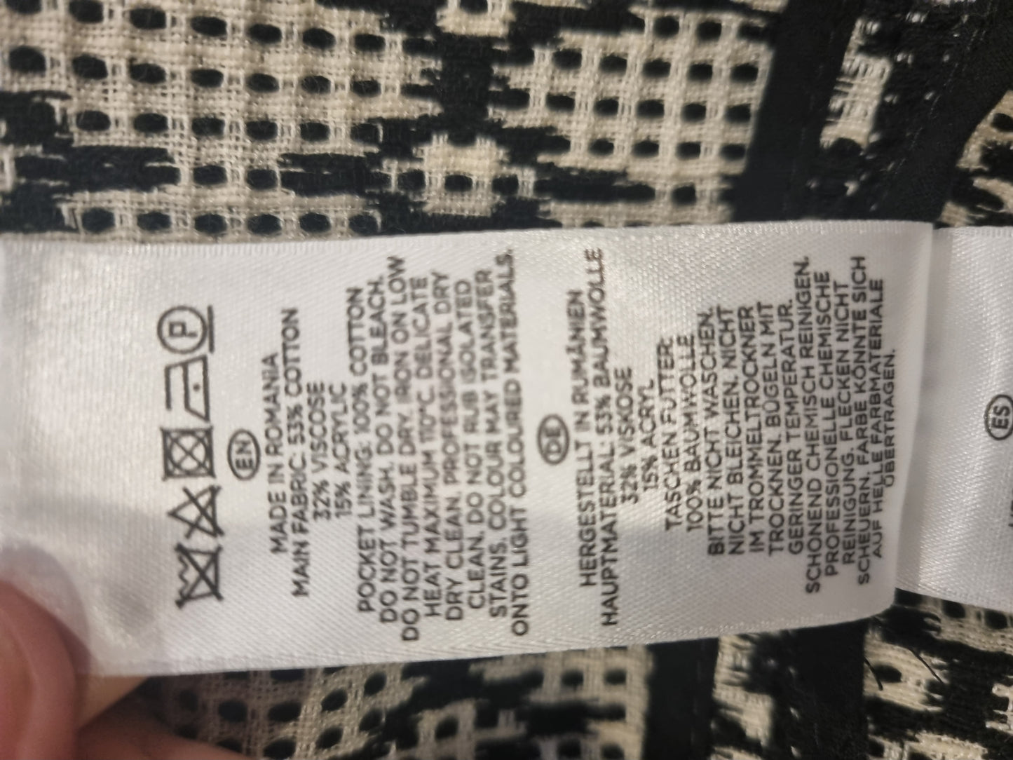 Hobbs Jacket - Size 16