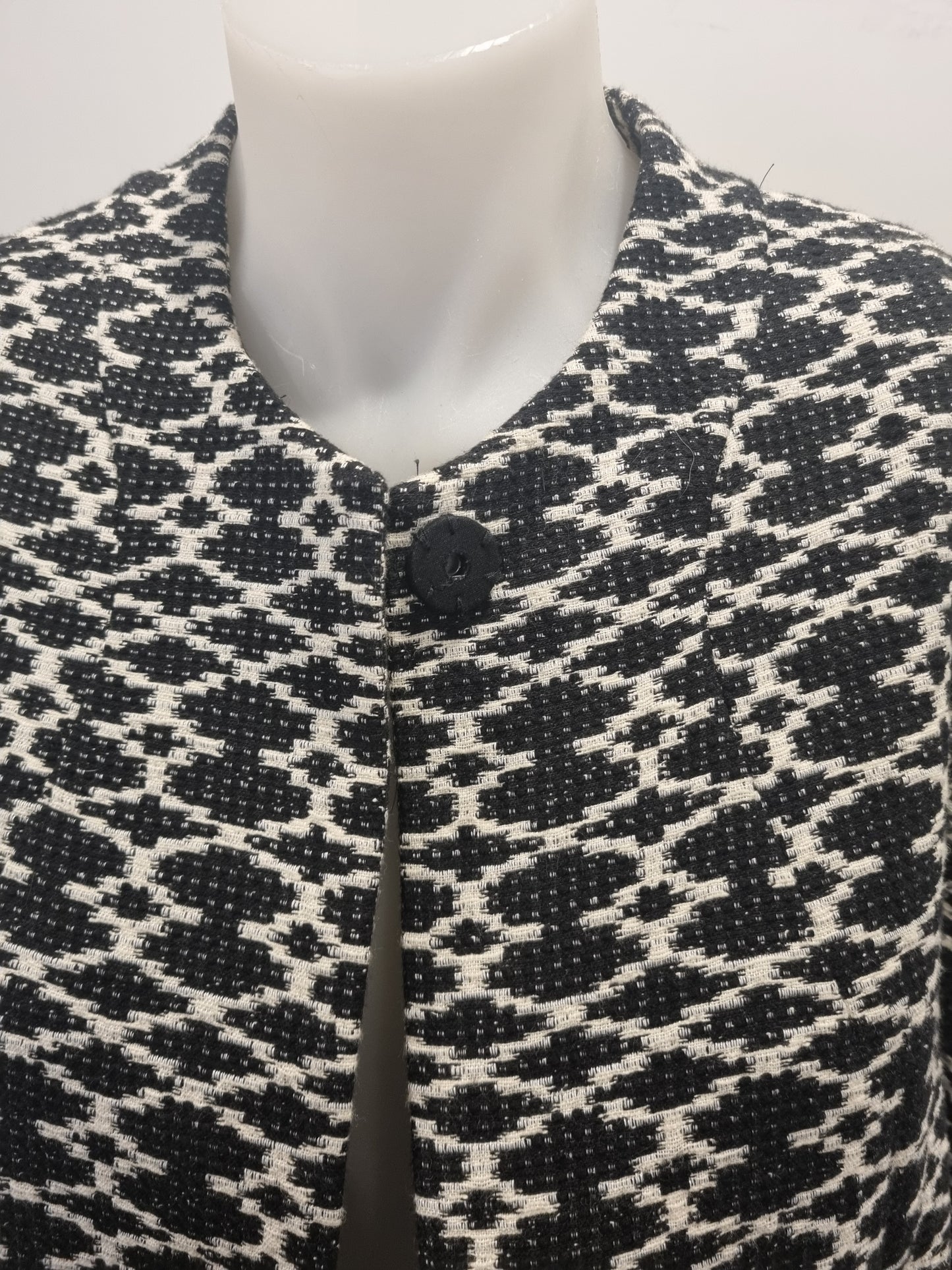 Hobbs Jacket - Size 16
