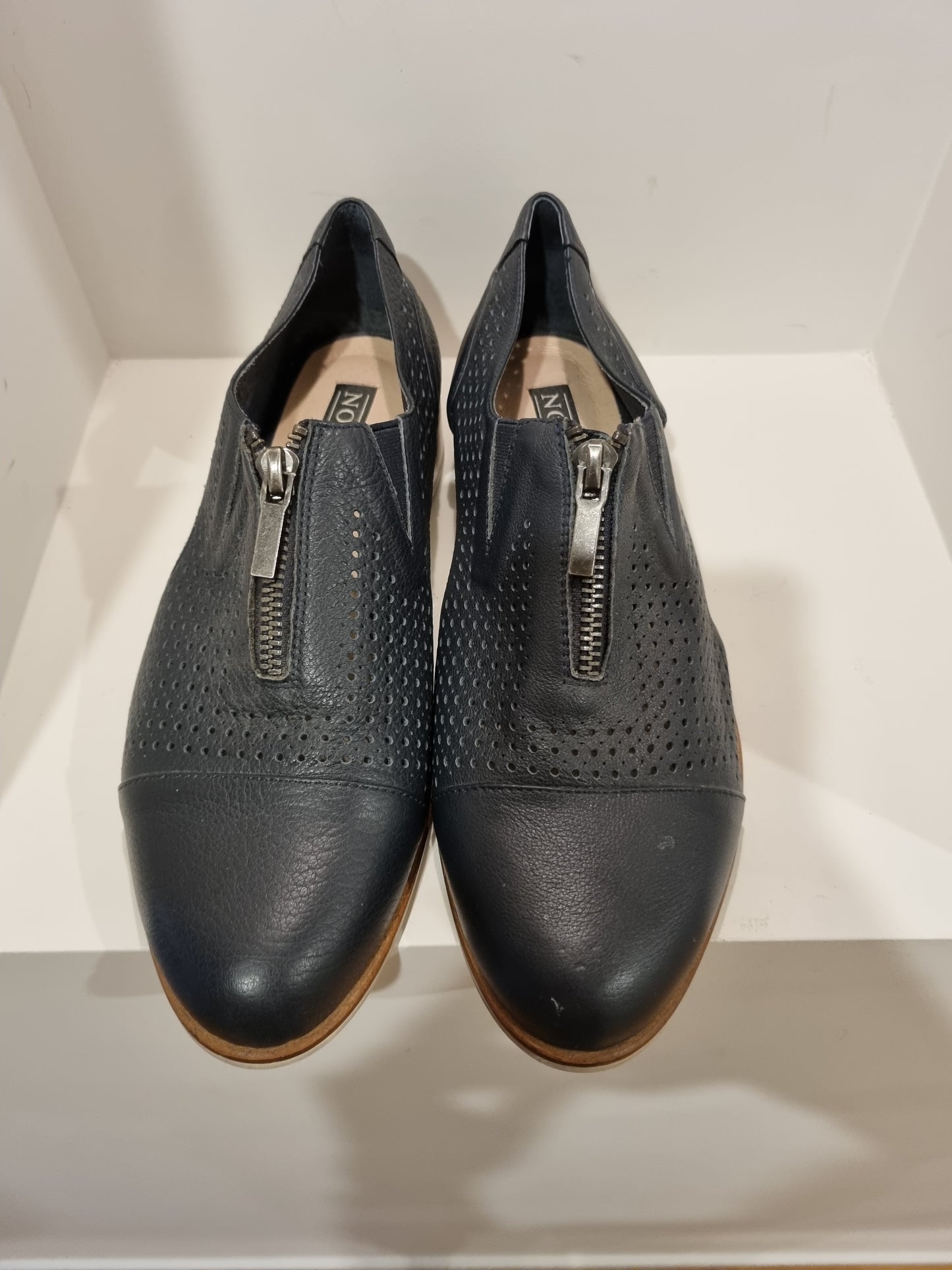 Noir Shoes
