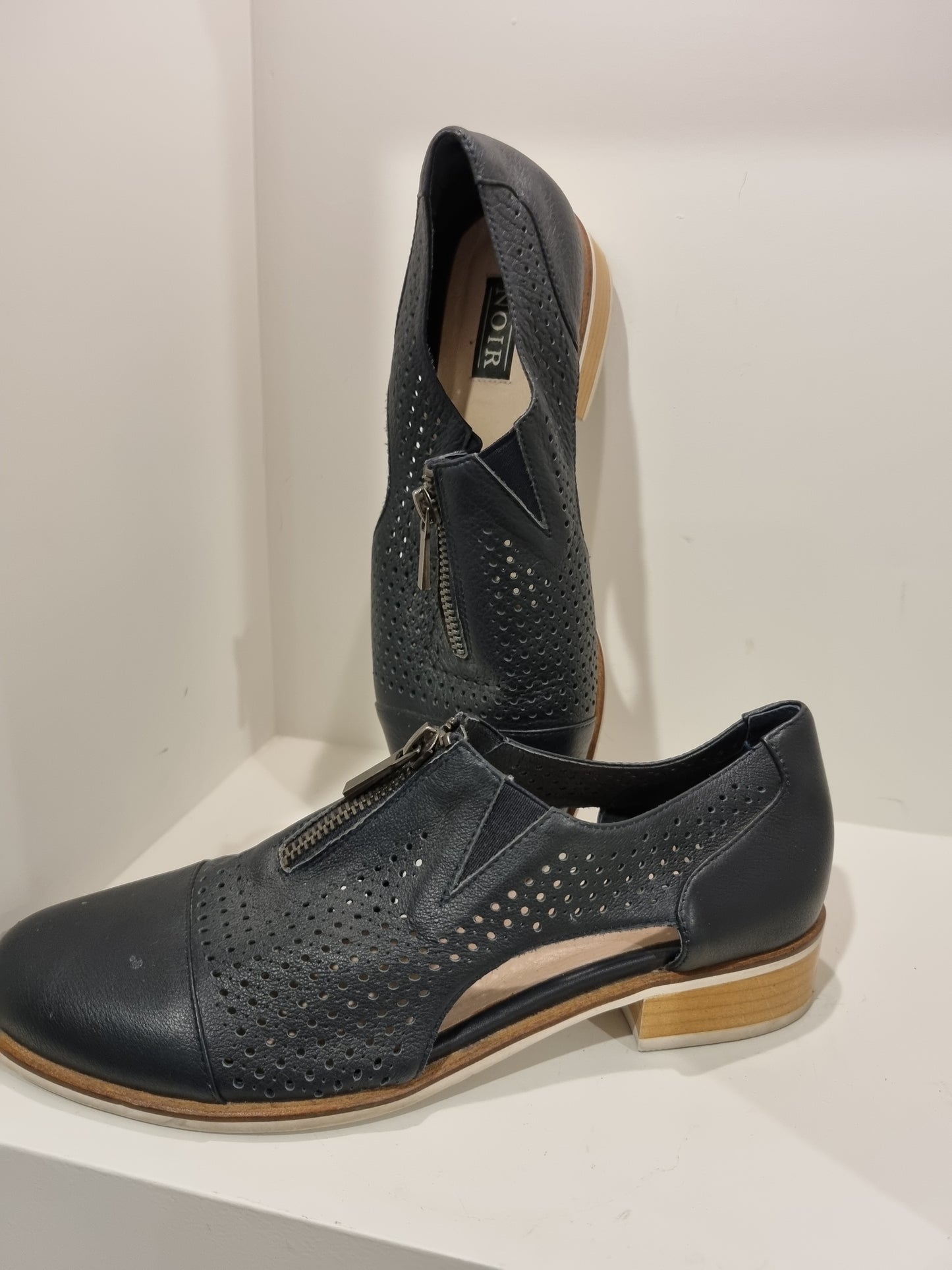 Noir Shoes