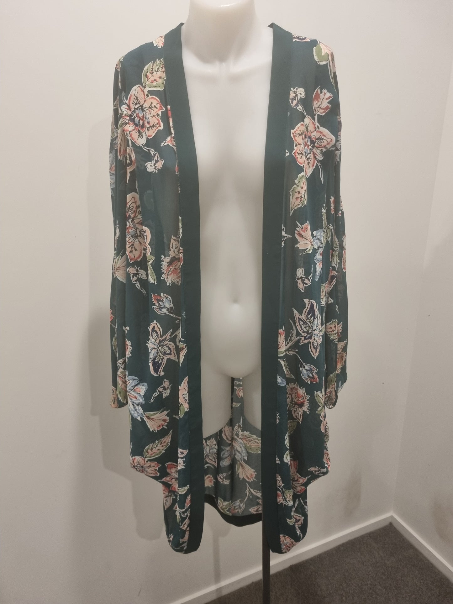 Augustine Kimono - One Size