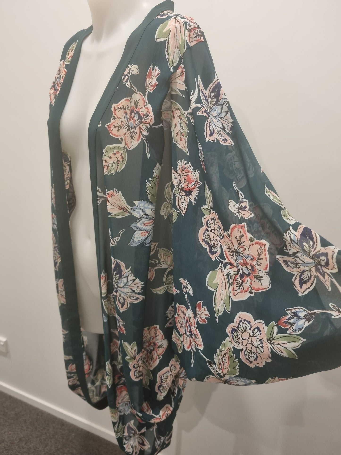 Augustine Kimono - One Size