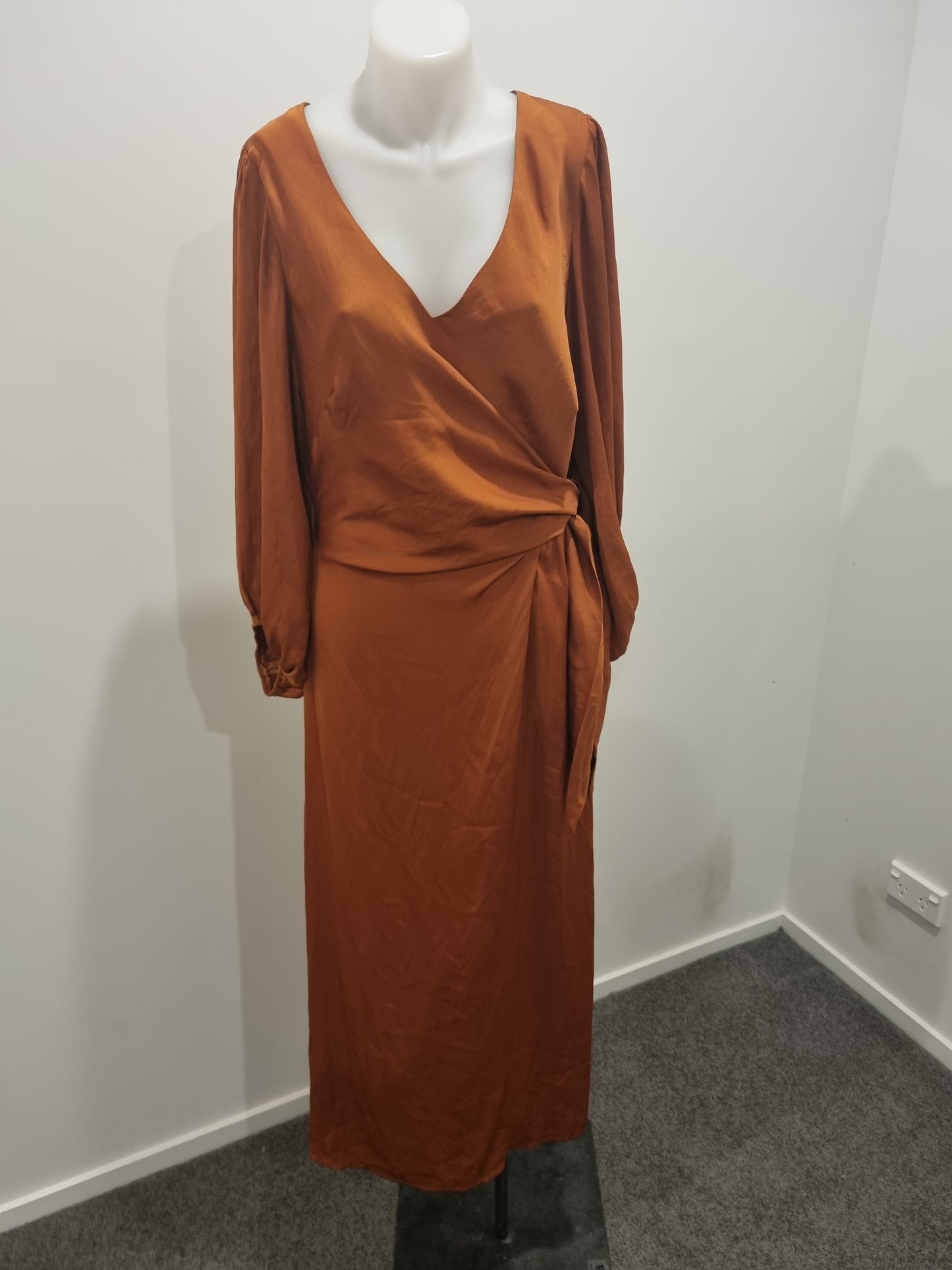 Esther Dress - Size 14 (BNWT)