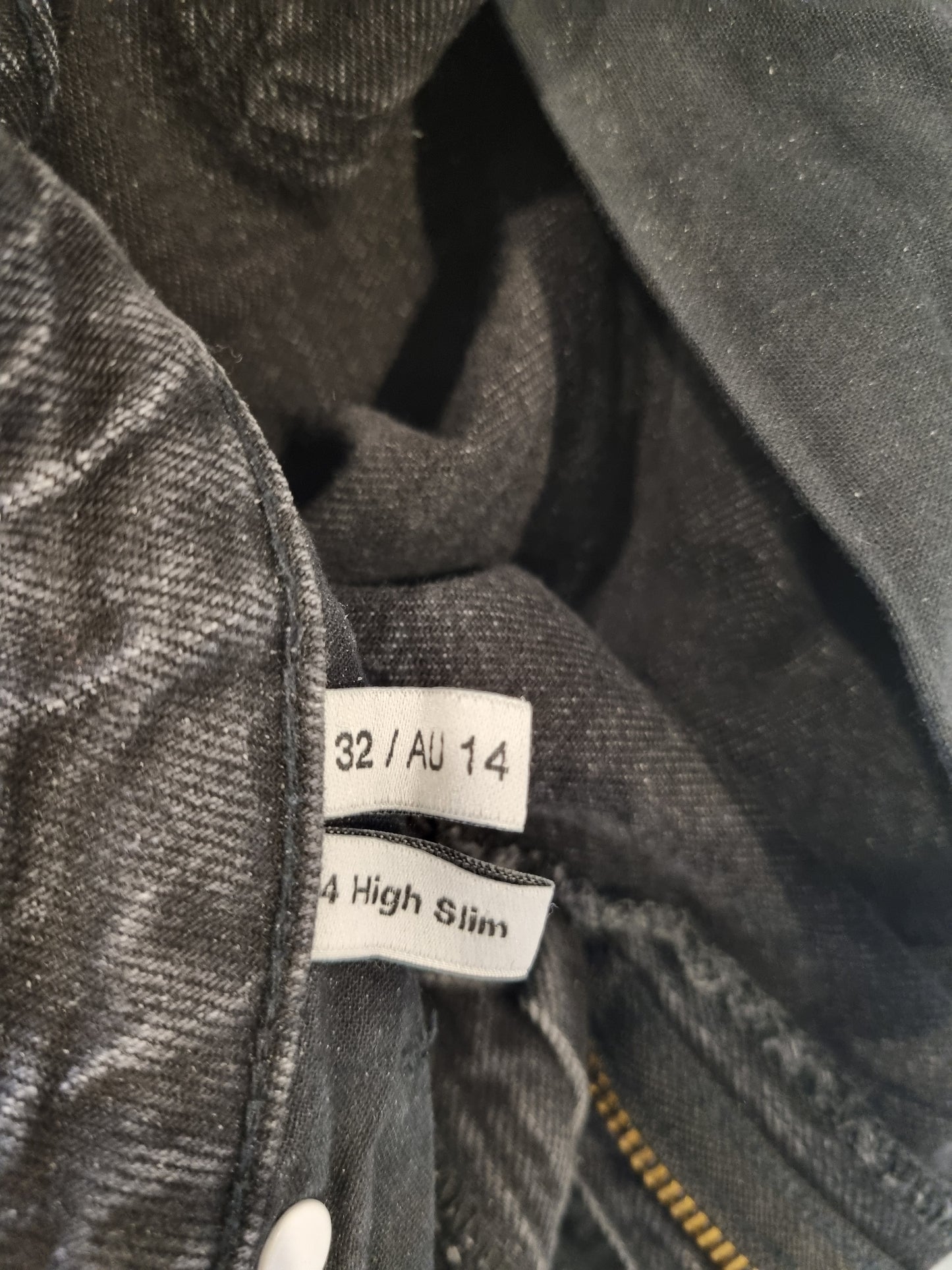 Abrand Jeans - Size 14 (32)