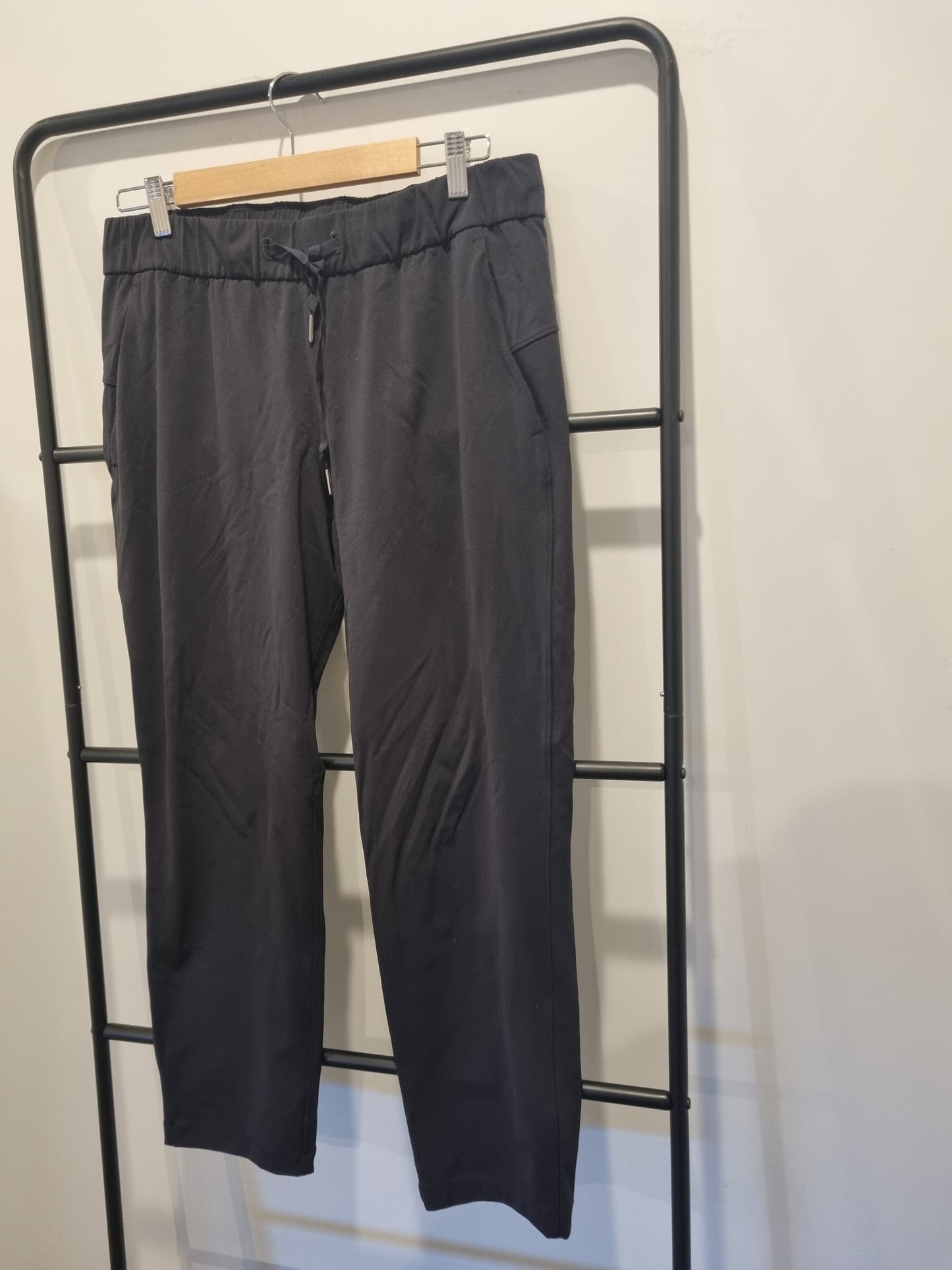 Lululemon Joggers - Size 10
