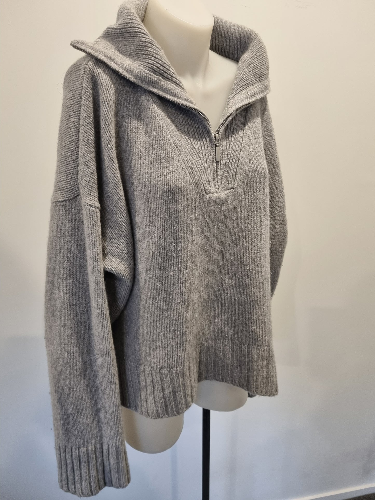 Witchery Wool Jumper - Size L