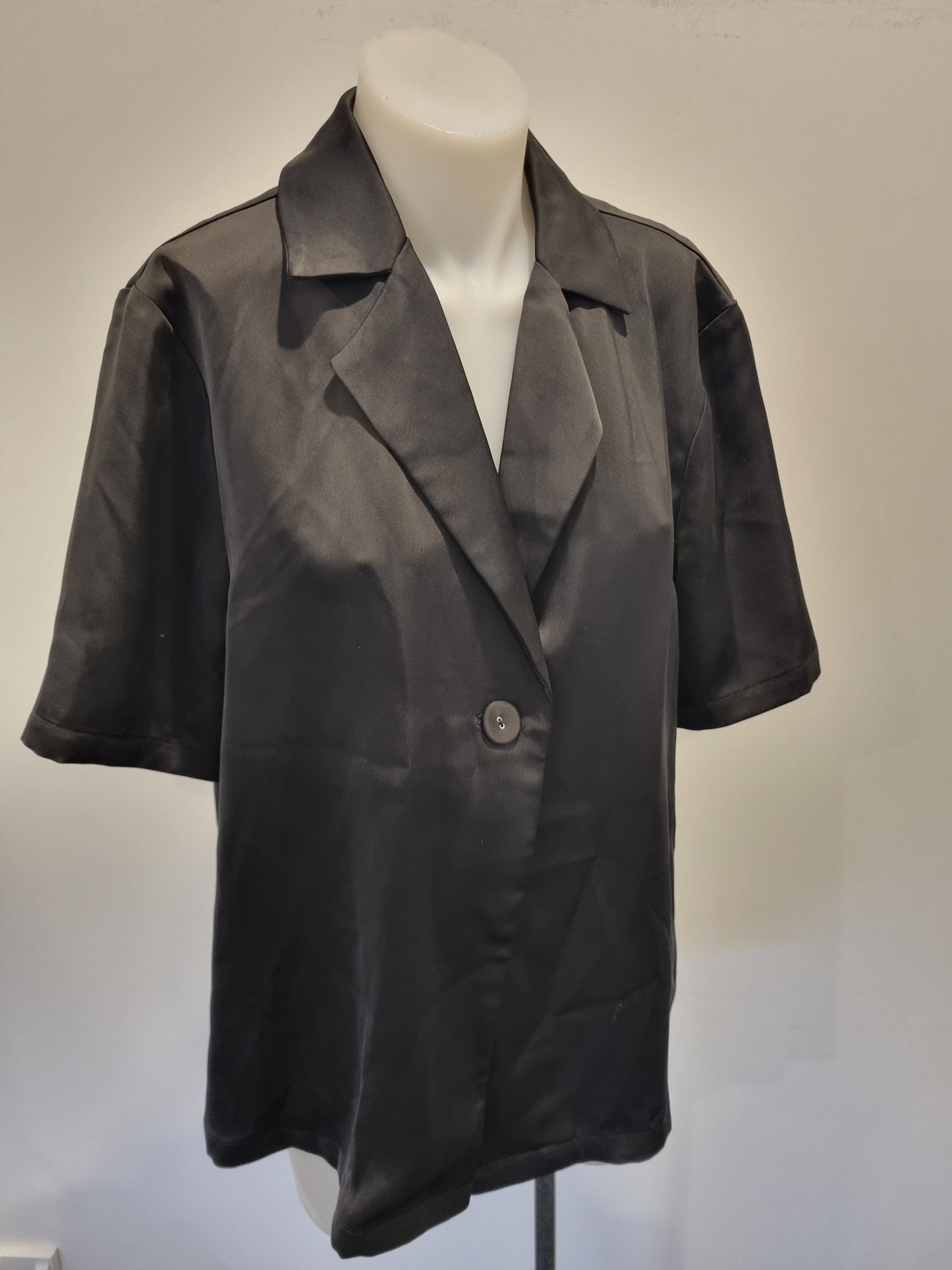 Mossman One Button Shirt - Size 12