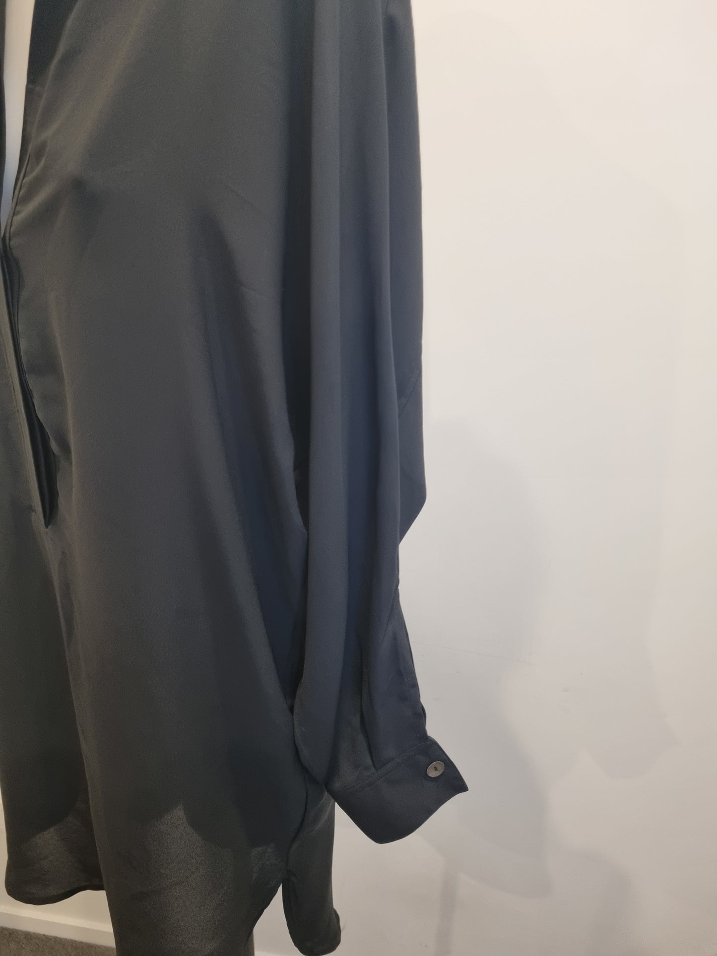 Halo & Hazard Long Top - Size M