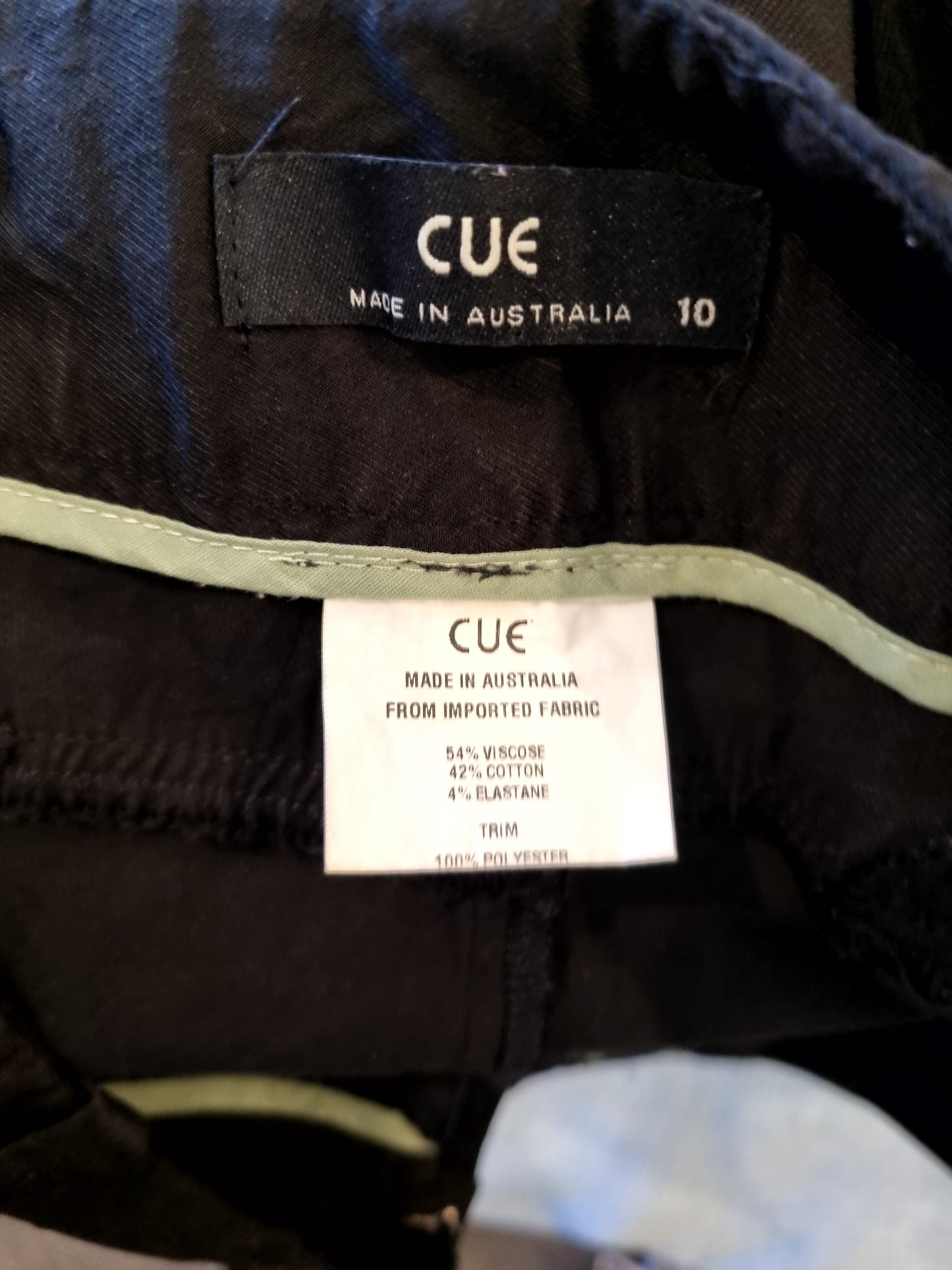 Cue Pants - Size 10
