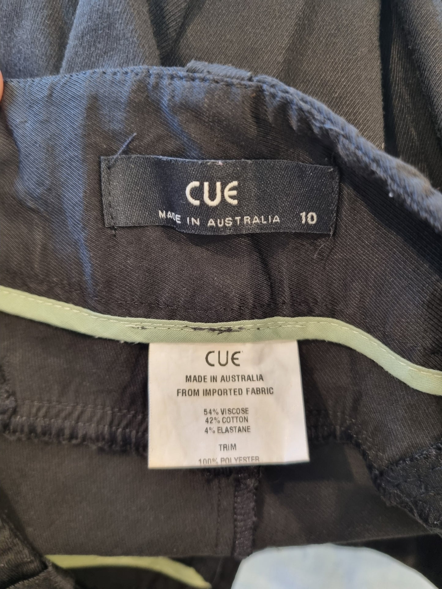 Cue Pants - Size 10