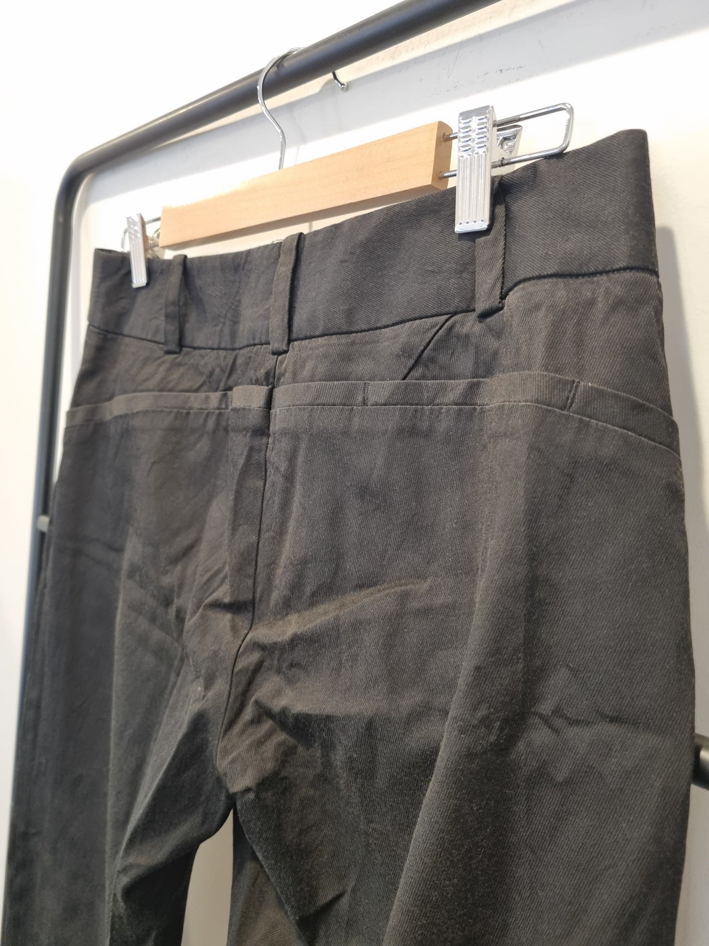 Cue Pants - Size 10
