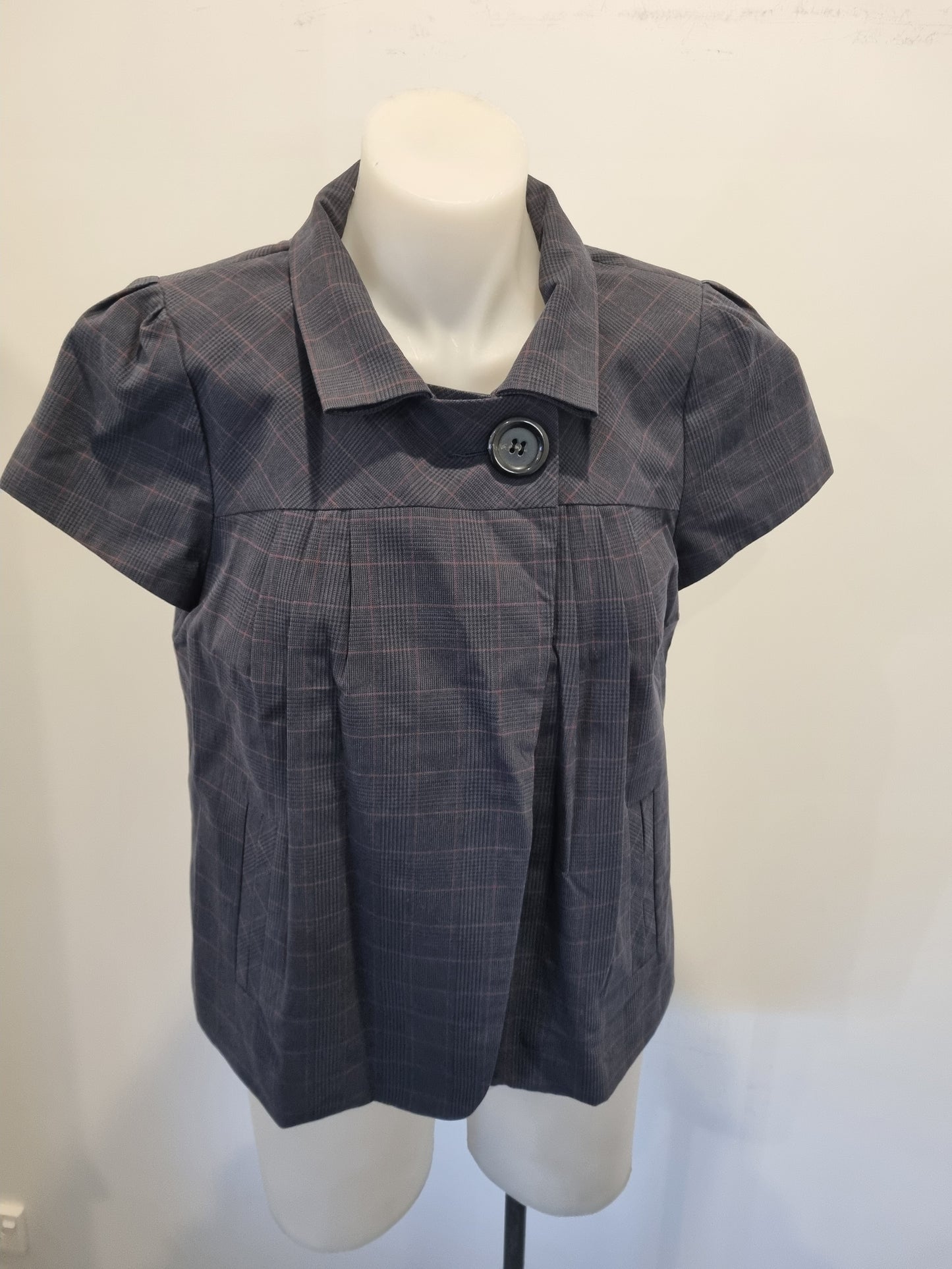 Cue Shortsleeve Jacket / Blazer- Size 10