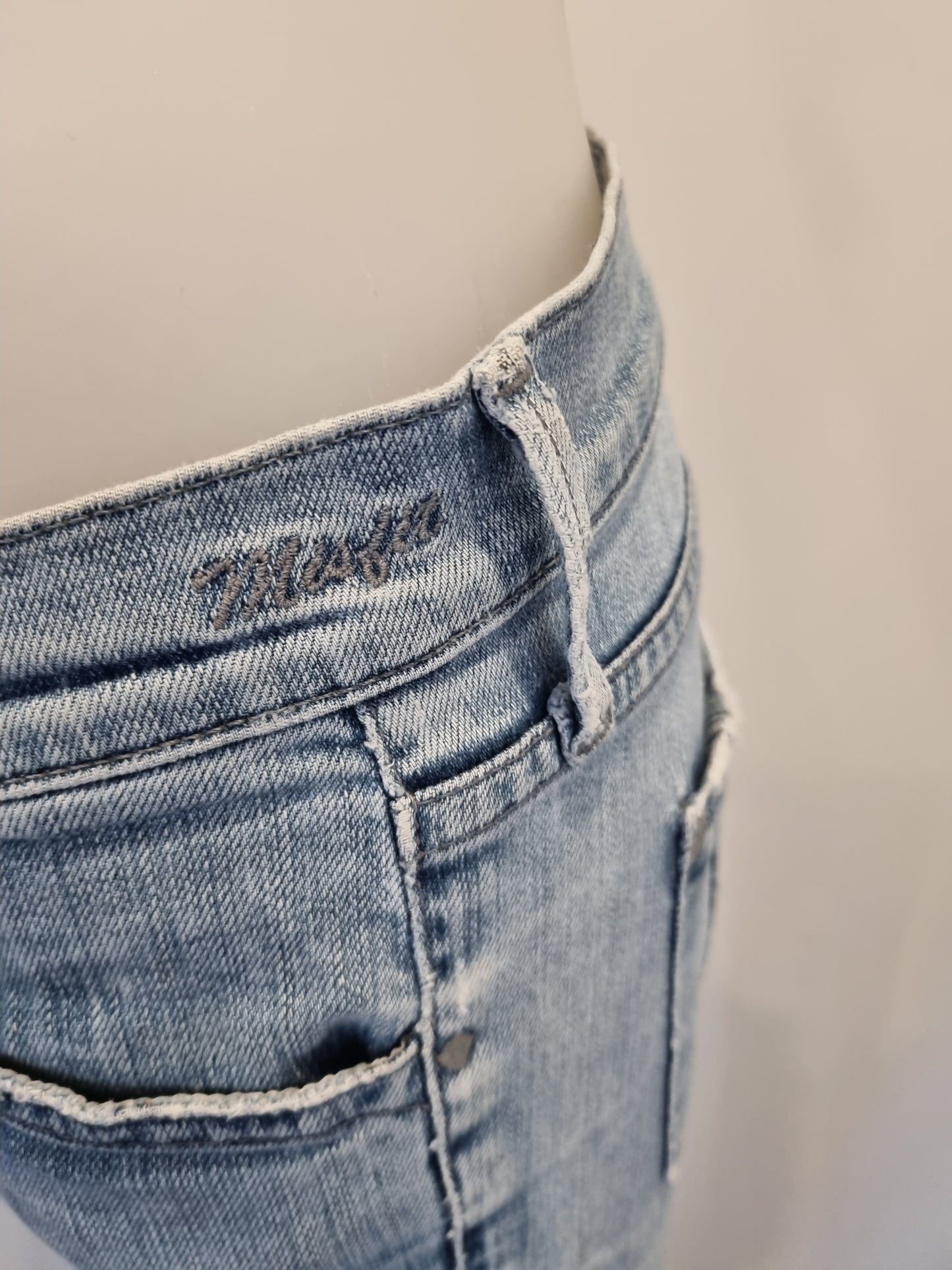 Goldsign Jeans - Size 29 (10)