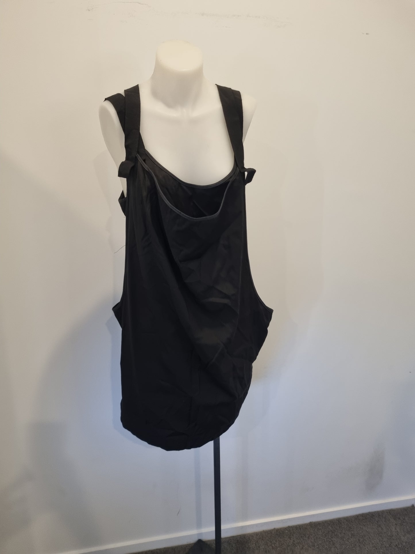 Cue Dress - Size 10