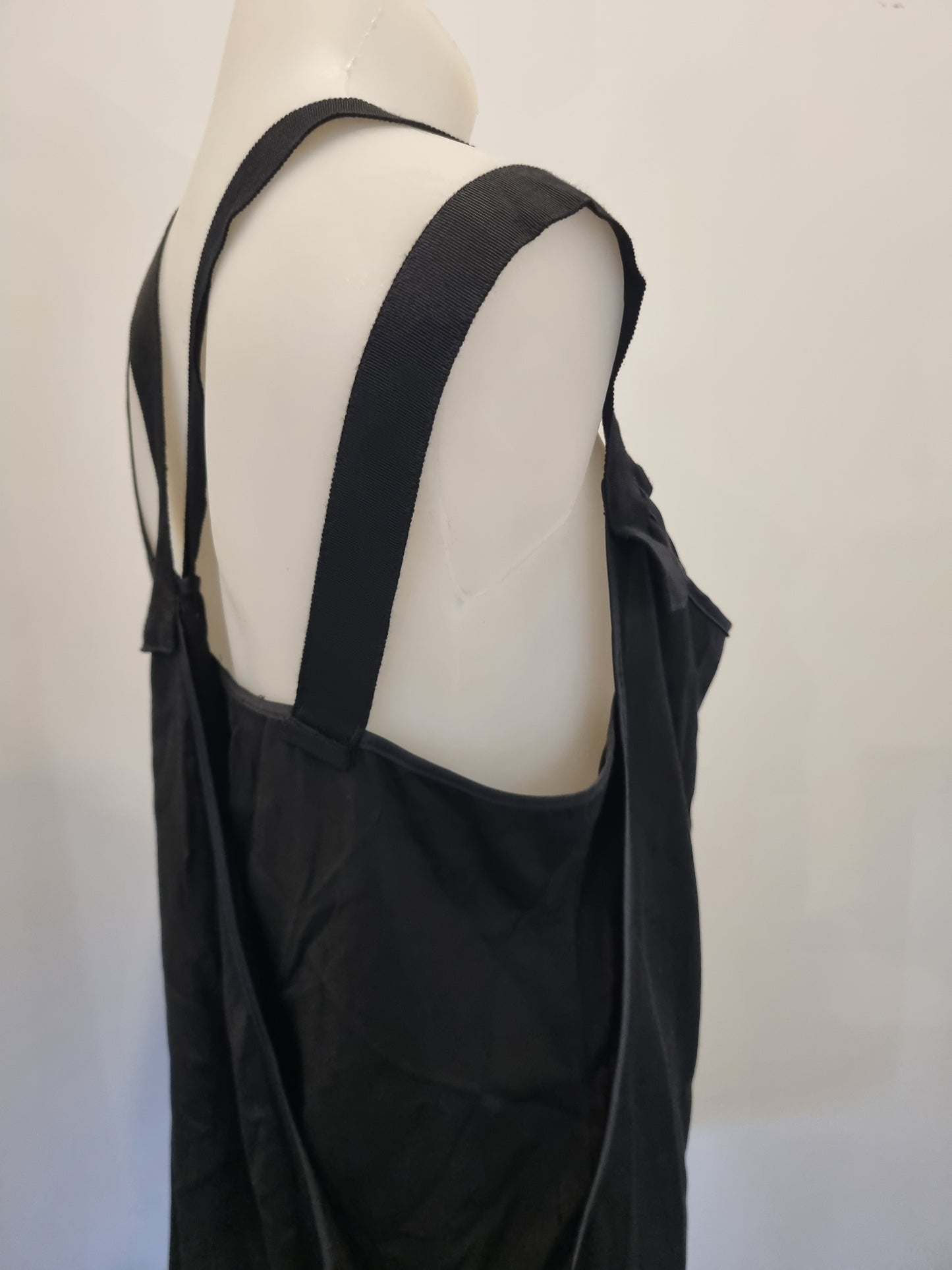 Cue Dress - Size 10