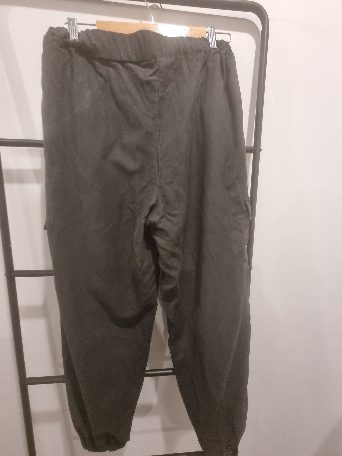 Pretty Basic Cargo Joggers - Size L