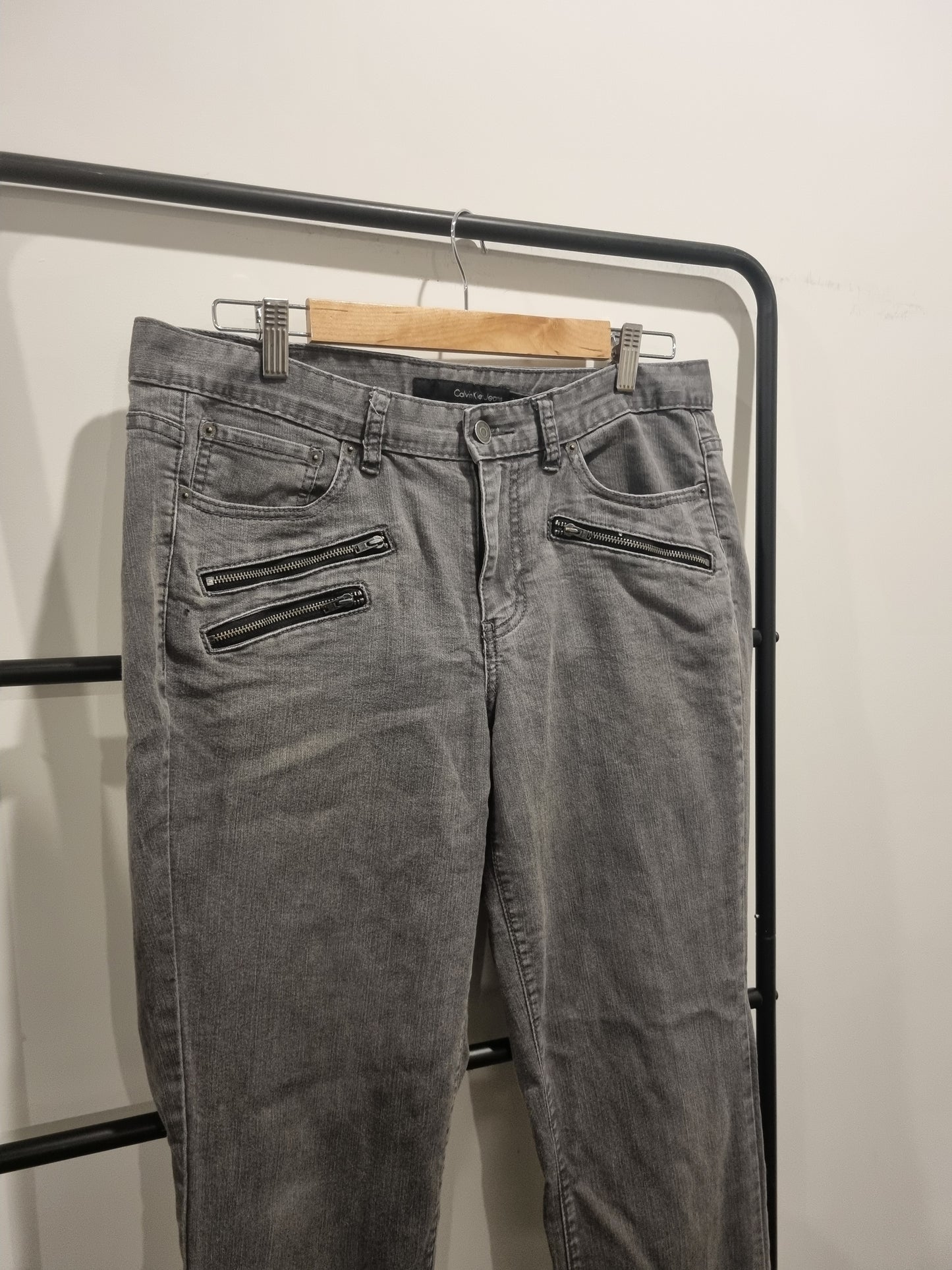 Calvin Klein Jeans - Size 12(31)