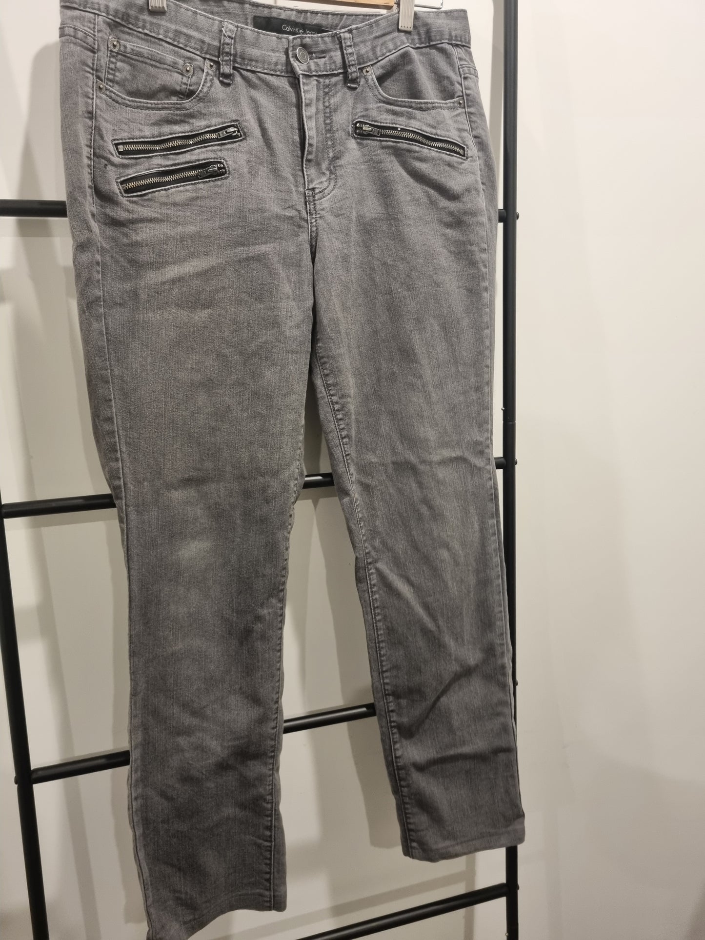 Calvin Klein Jeans - Size 12(31)