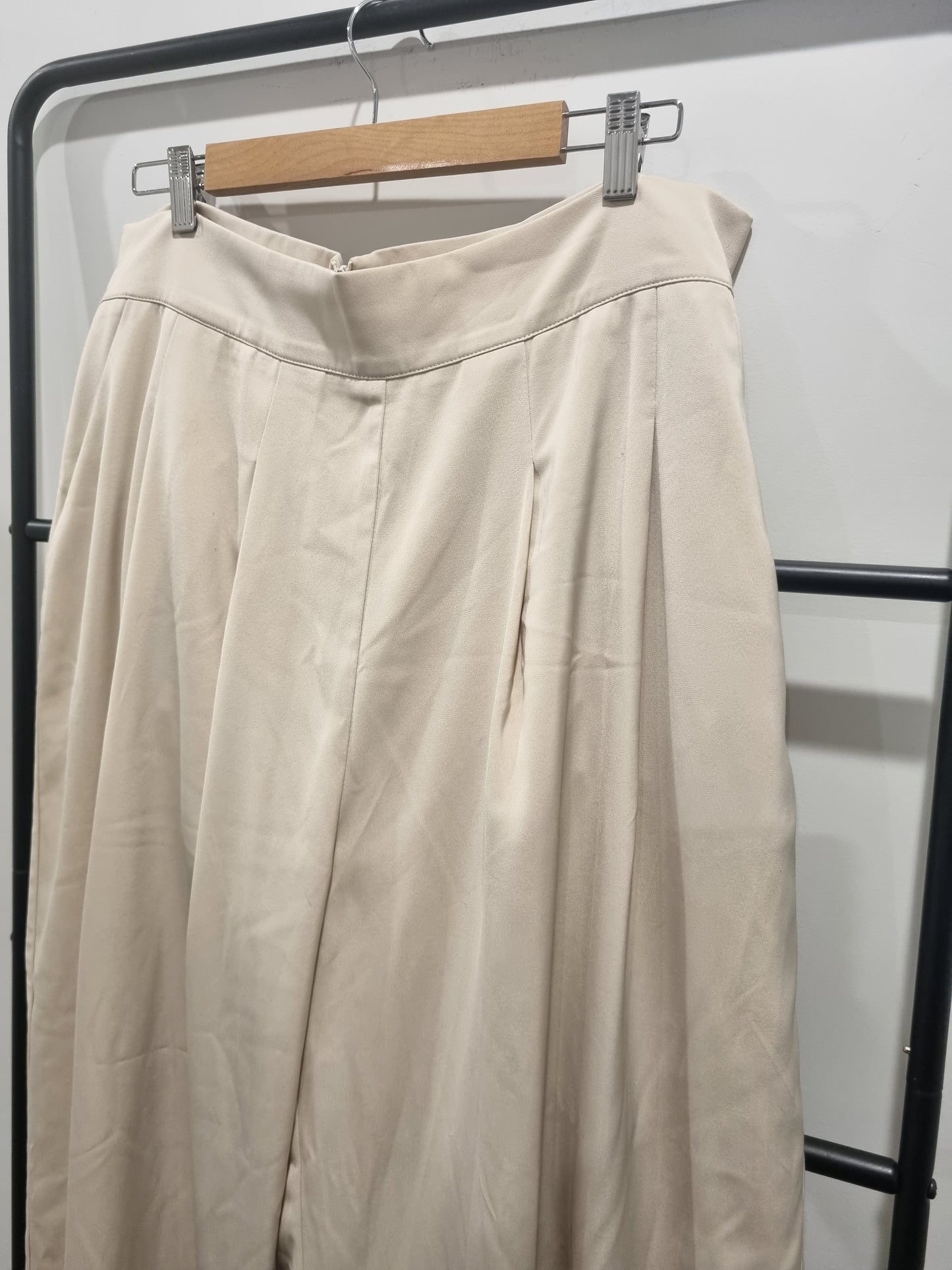 Amaya Wide Leg Pants - Size 16