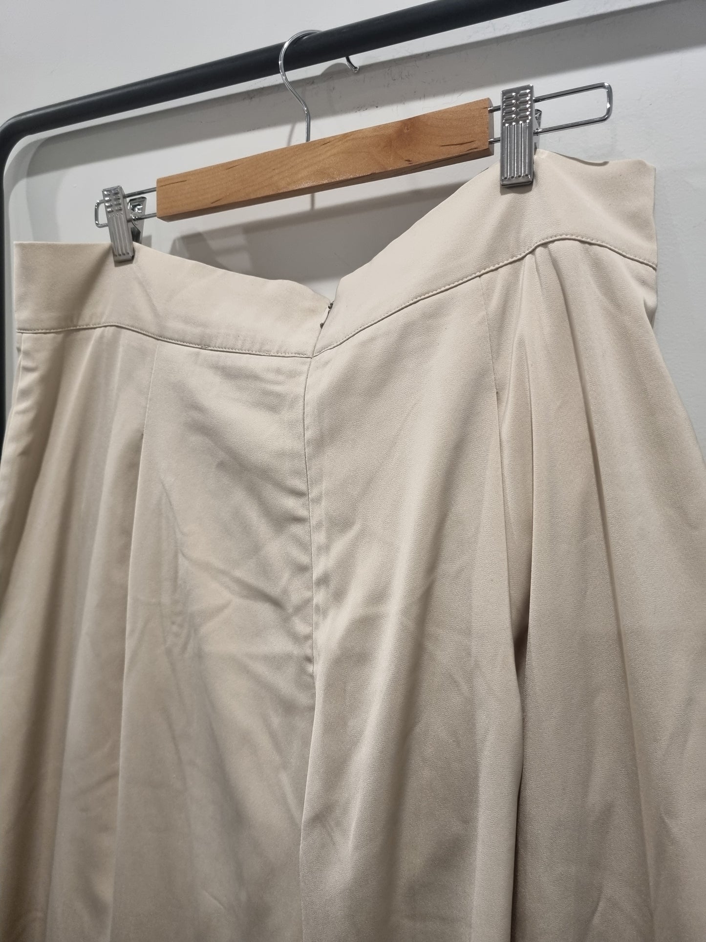 Amaya Wide Leg Pants - Size 16