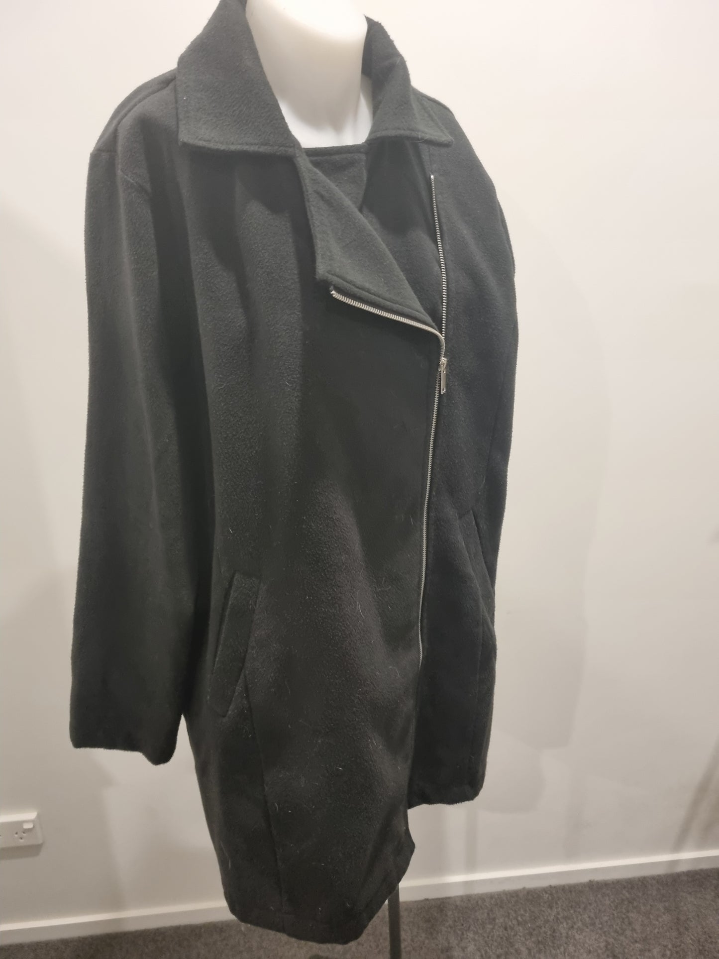 Sass Jacket - Size 14