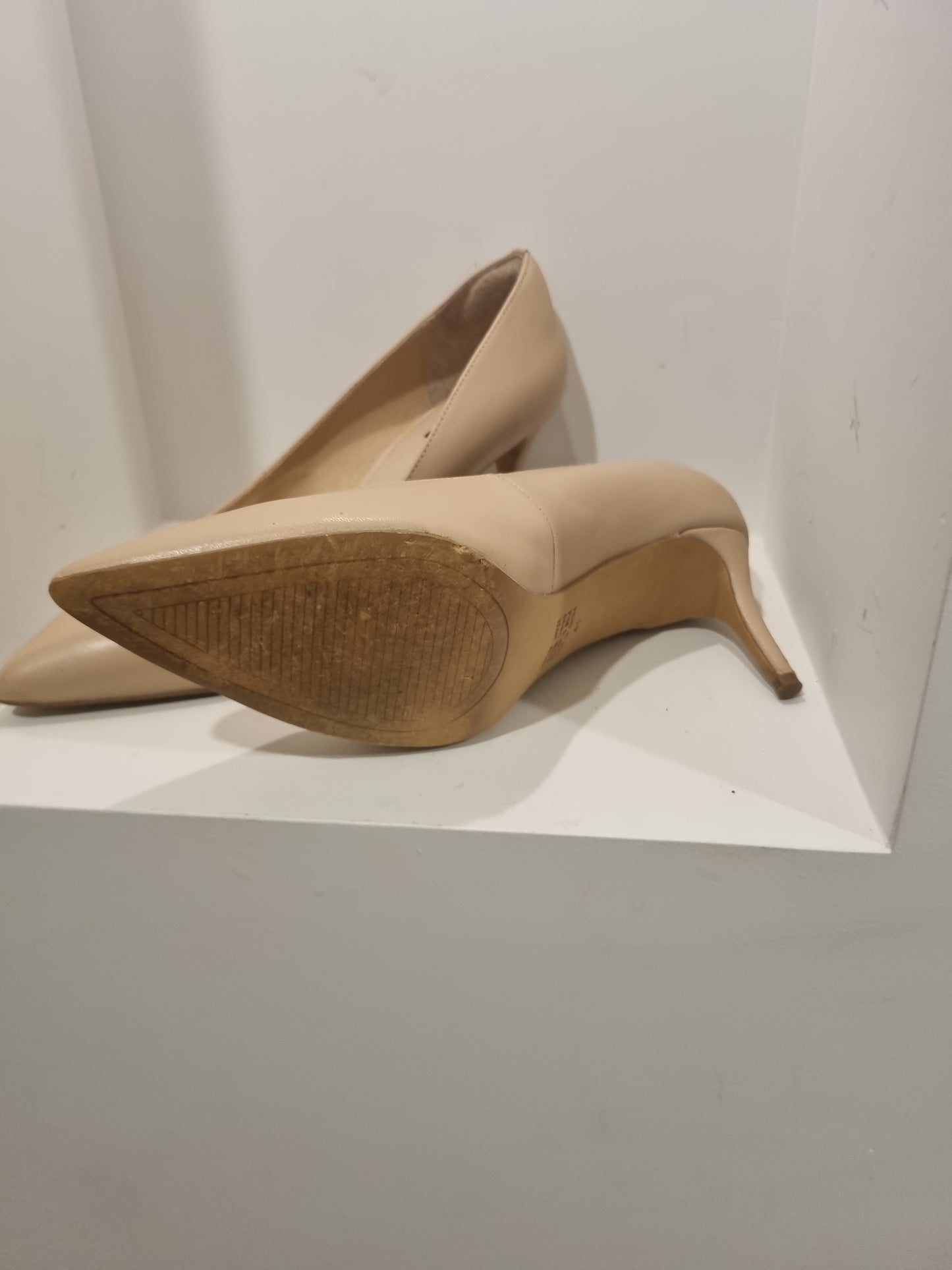 Noir Heels - Size 41