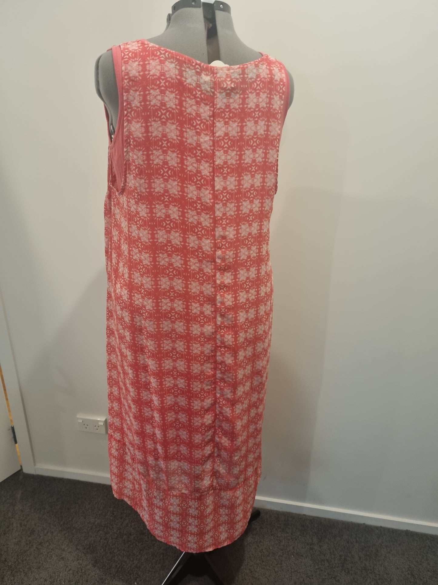 Autograph Sleeveless Dress - Size 18