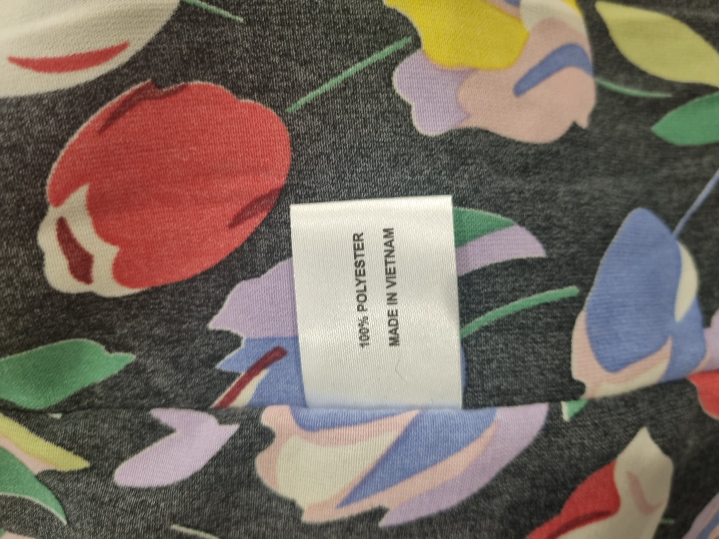 Hot Mamma Cardigan/Kimono - Size 4 (18/20)