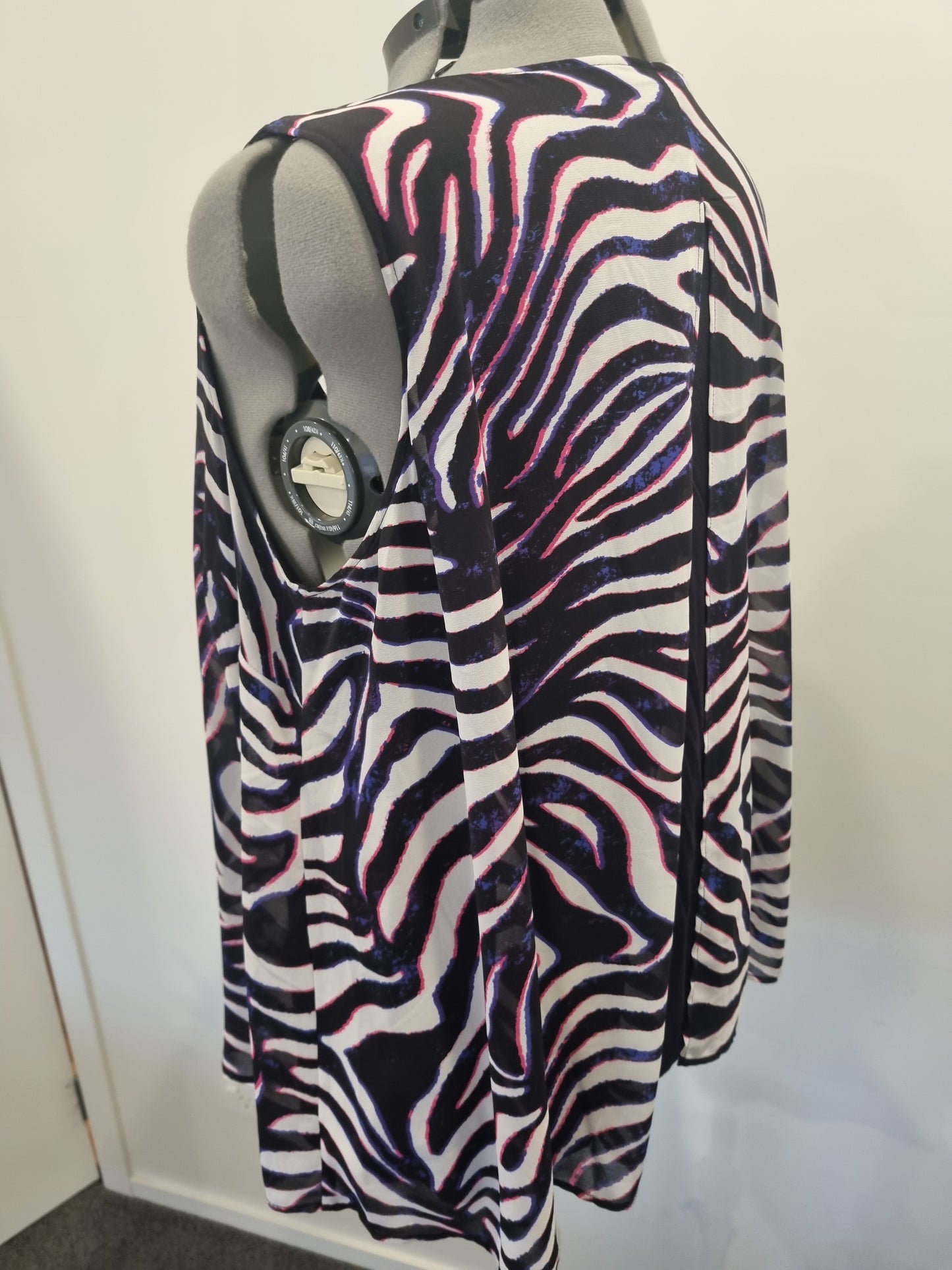 Autograph Top - Size 22