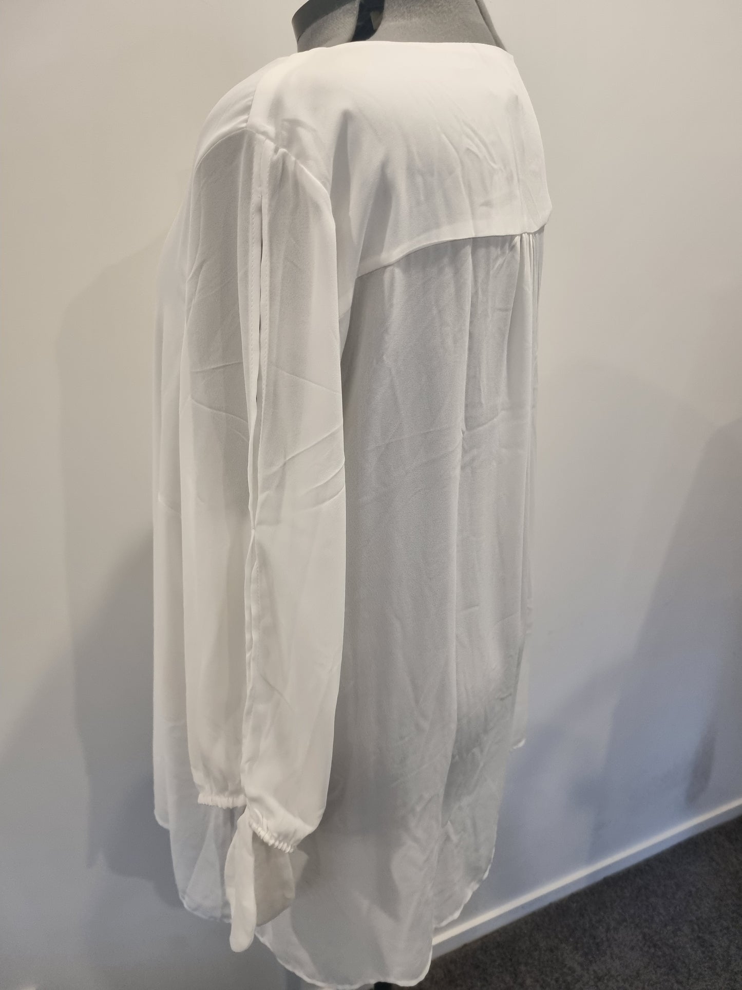 Autograph Top - Size 24