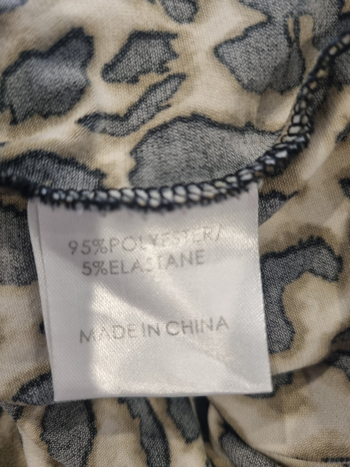 Autograph Top - Size 22