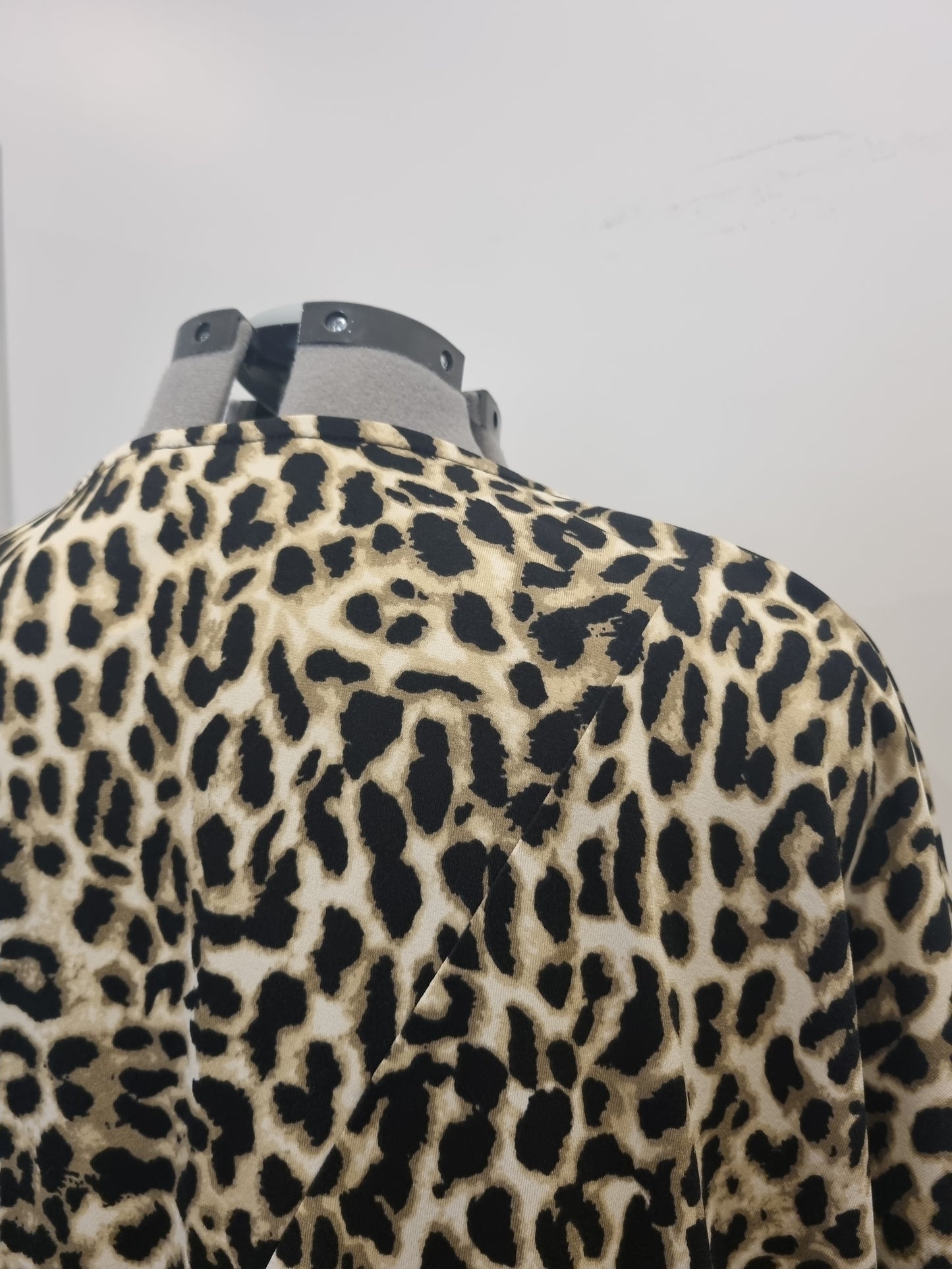 Autograph Top - Size 22