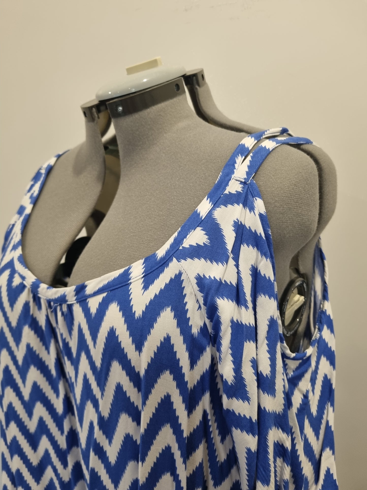 Autograph Top - Size 22 (BNWT)