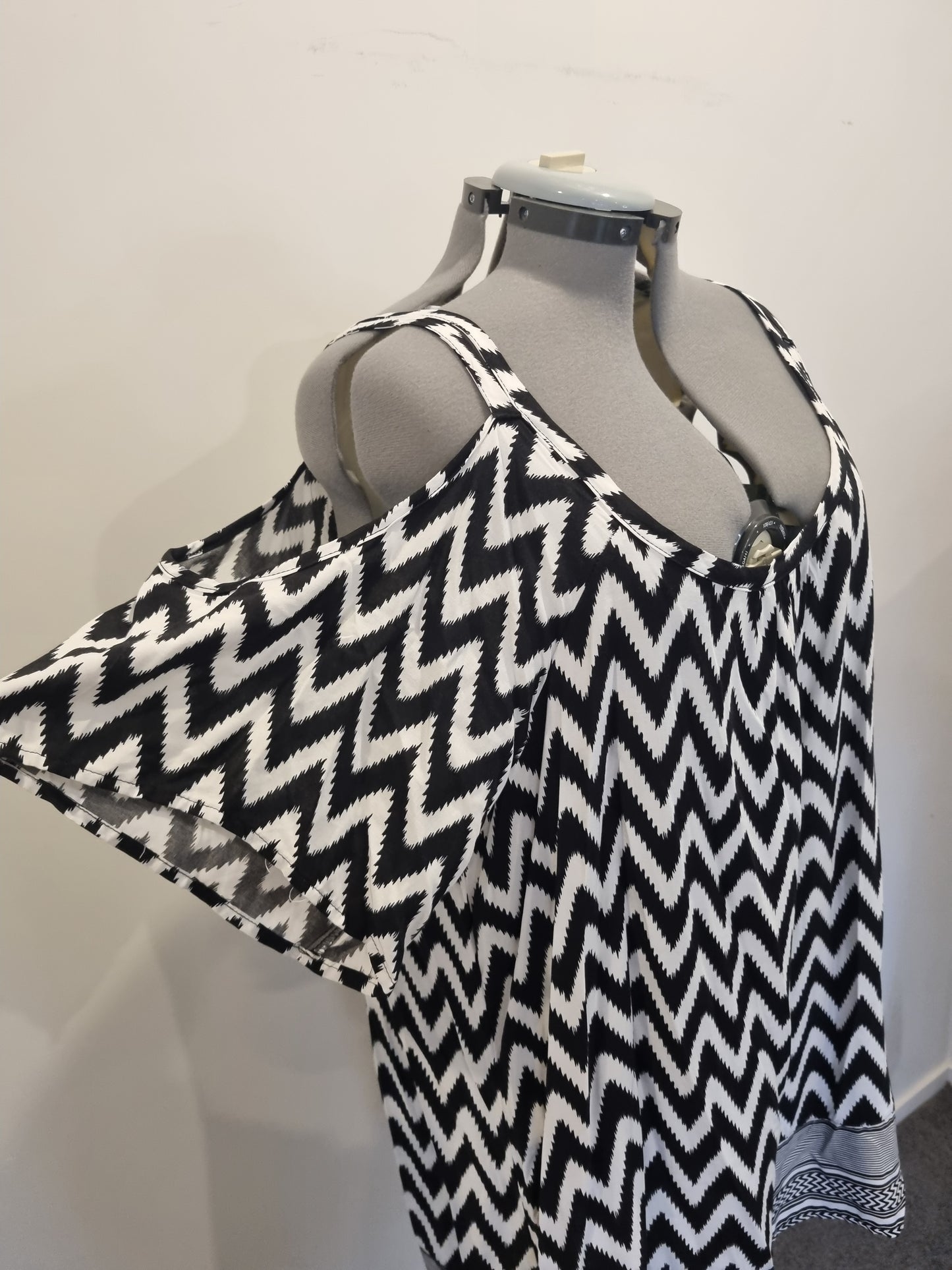 Autograph Top - Size 22