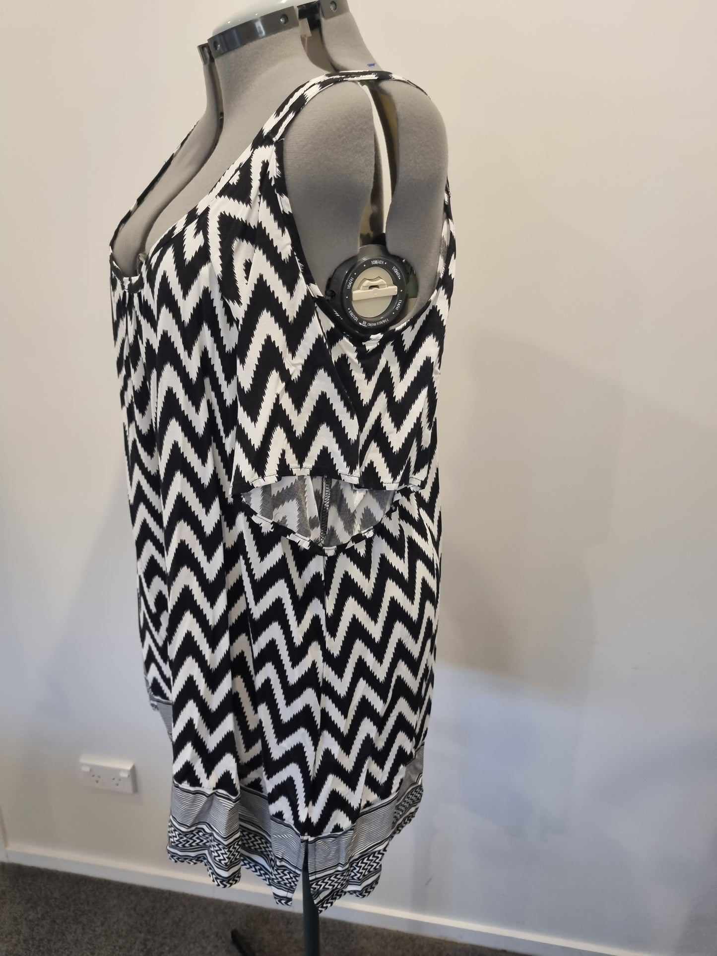 Autograph Top - Size 22