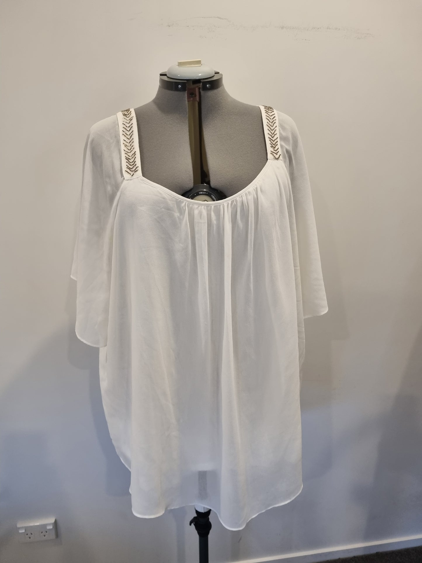 Autograph Top - Size 26