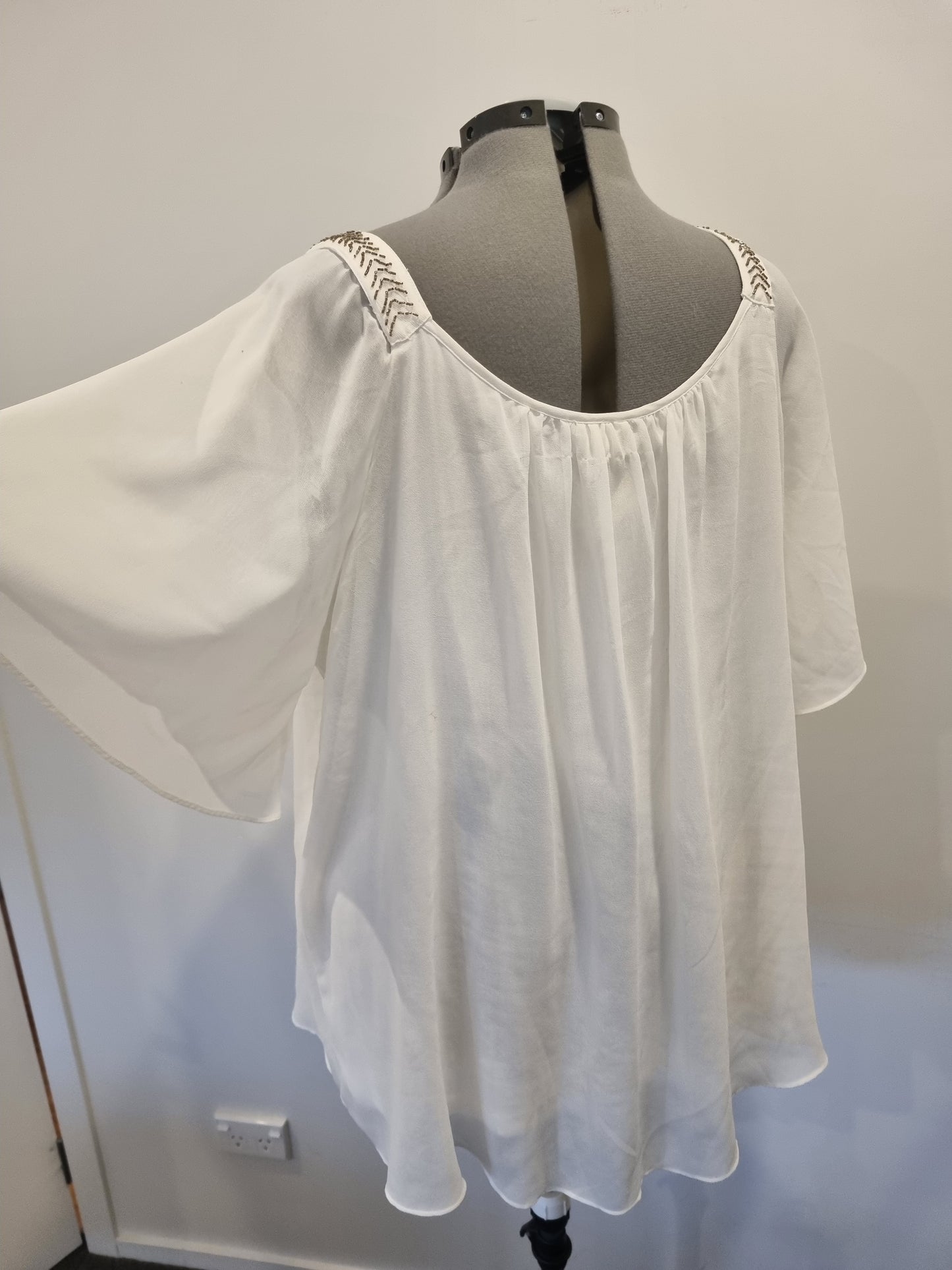 Autograph Top - Size 26