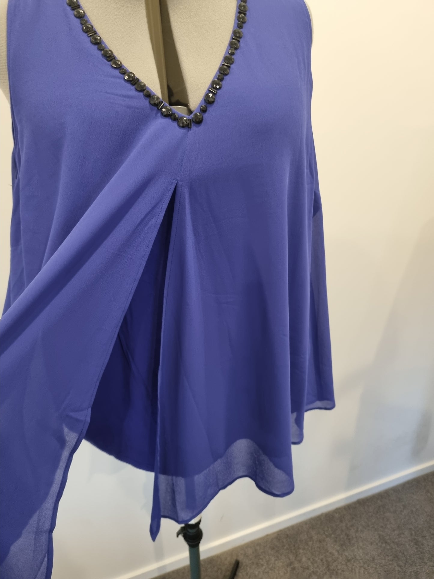 Autograph Sleeveless Top - Size 22