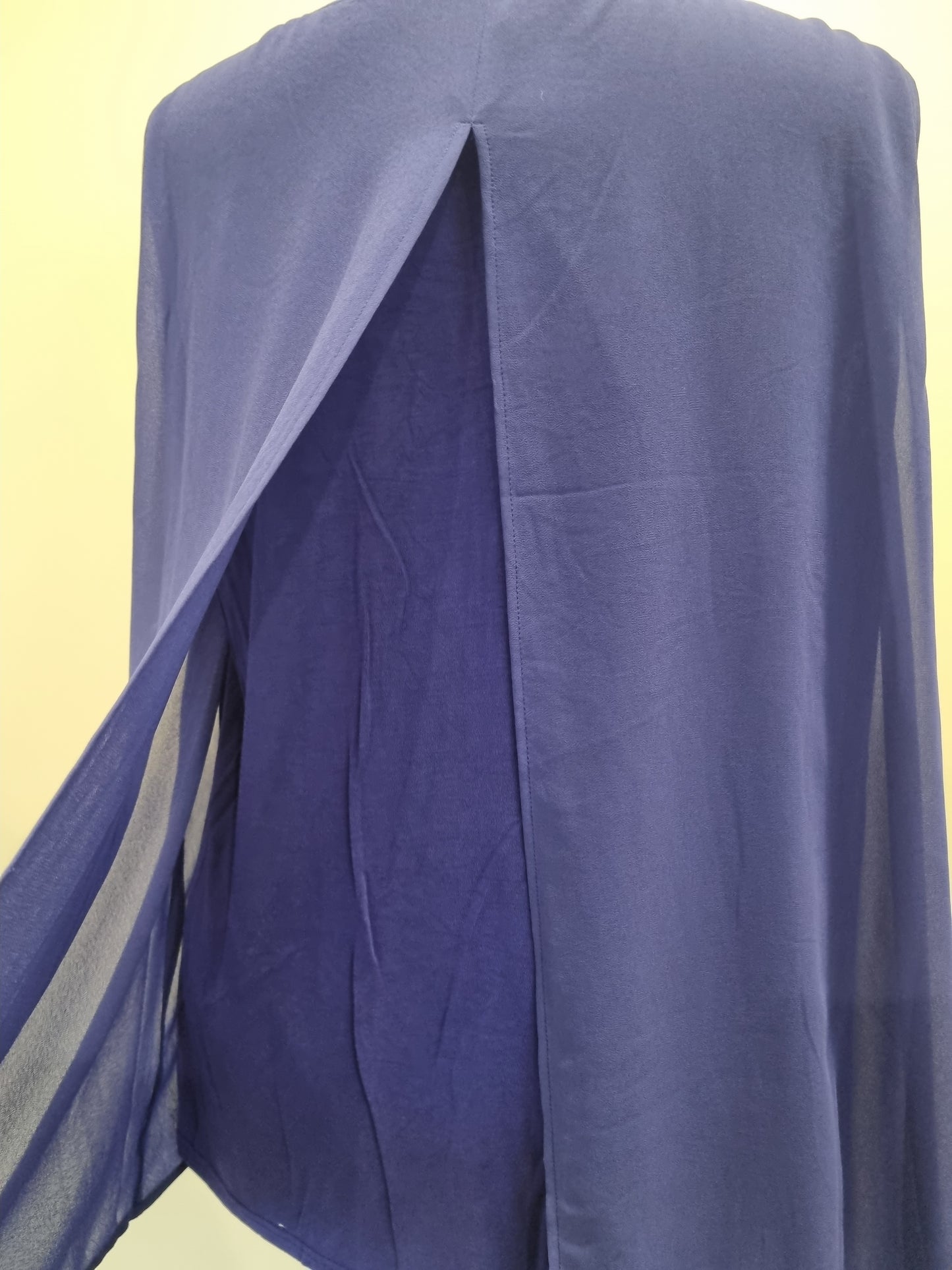 Autograph Sleeveless Top - Size 22