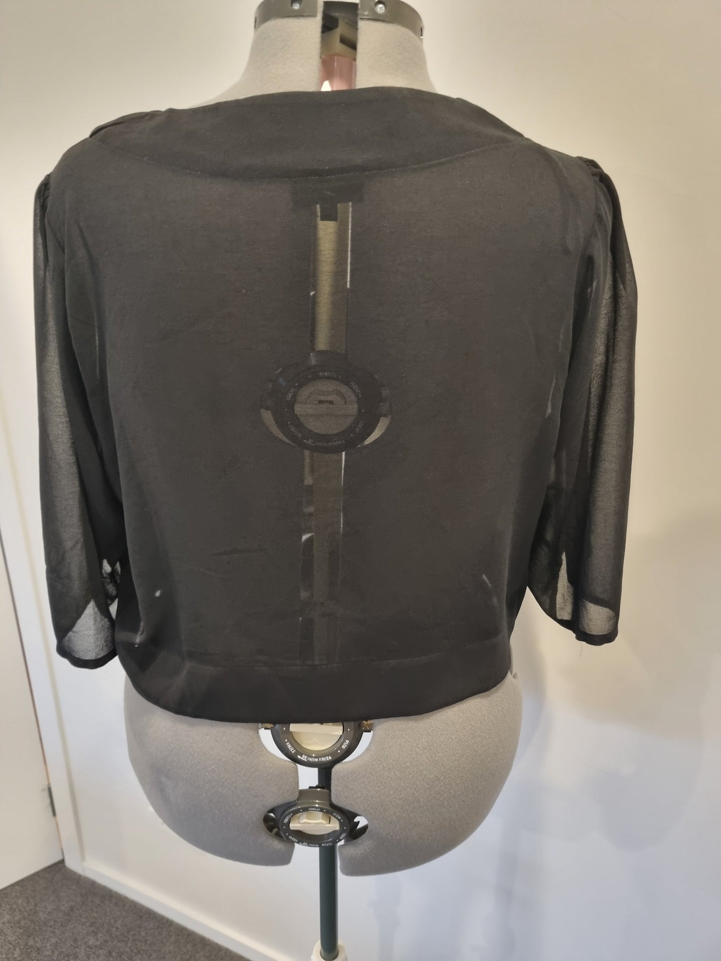 City Chic Bolero - Size L (20)