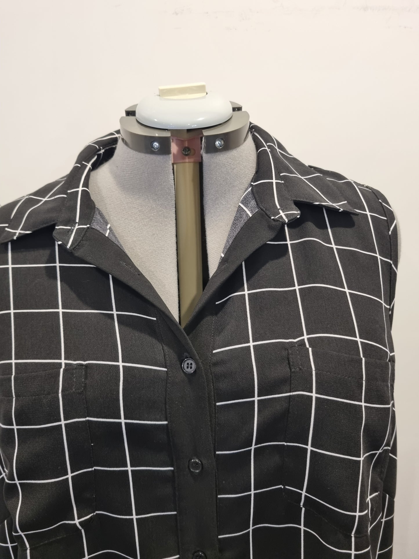 Autograph Sleeveless Top - Size 22