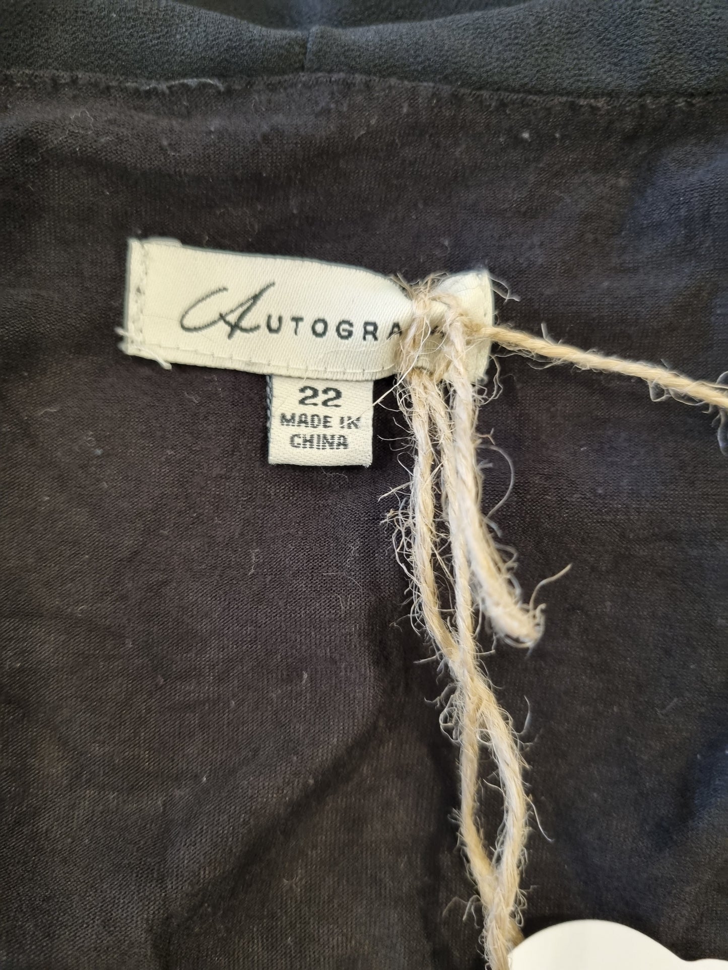 Autograph Sleeveless Top - Size 22