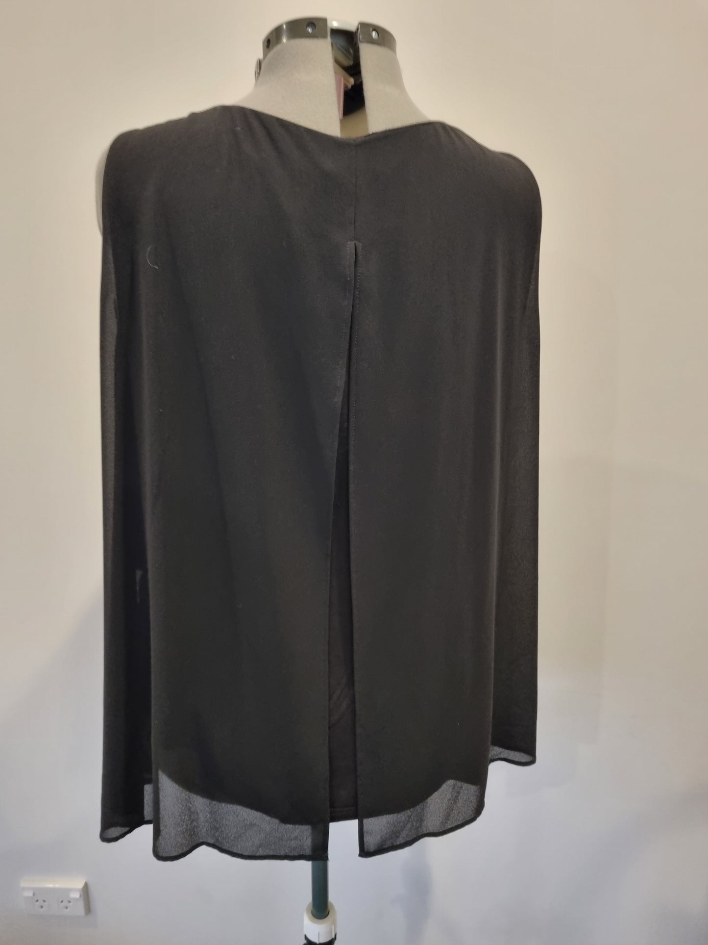 Autograph Sleeveless Top - Size 22