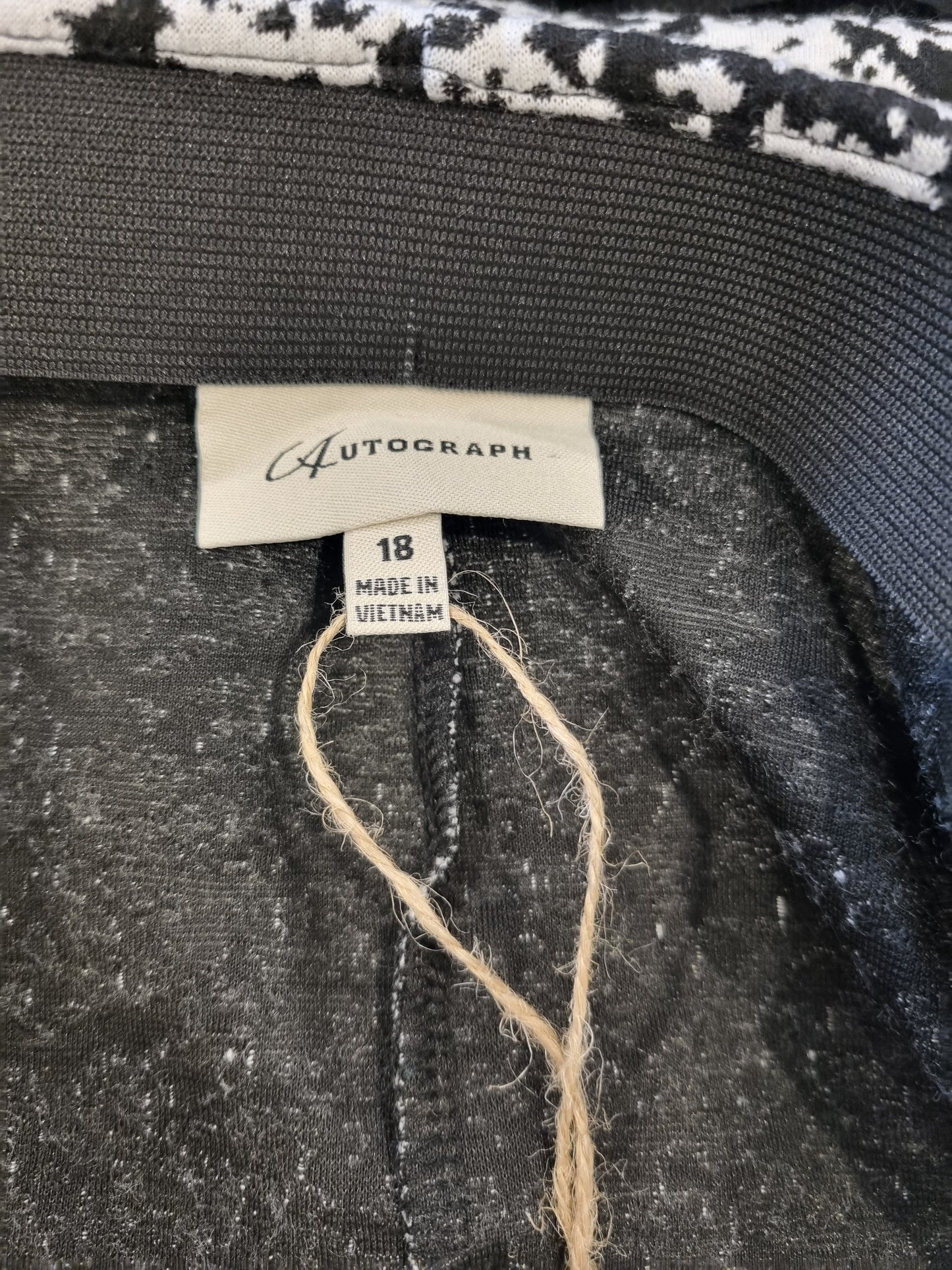 Autograph Skirt - Size 18