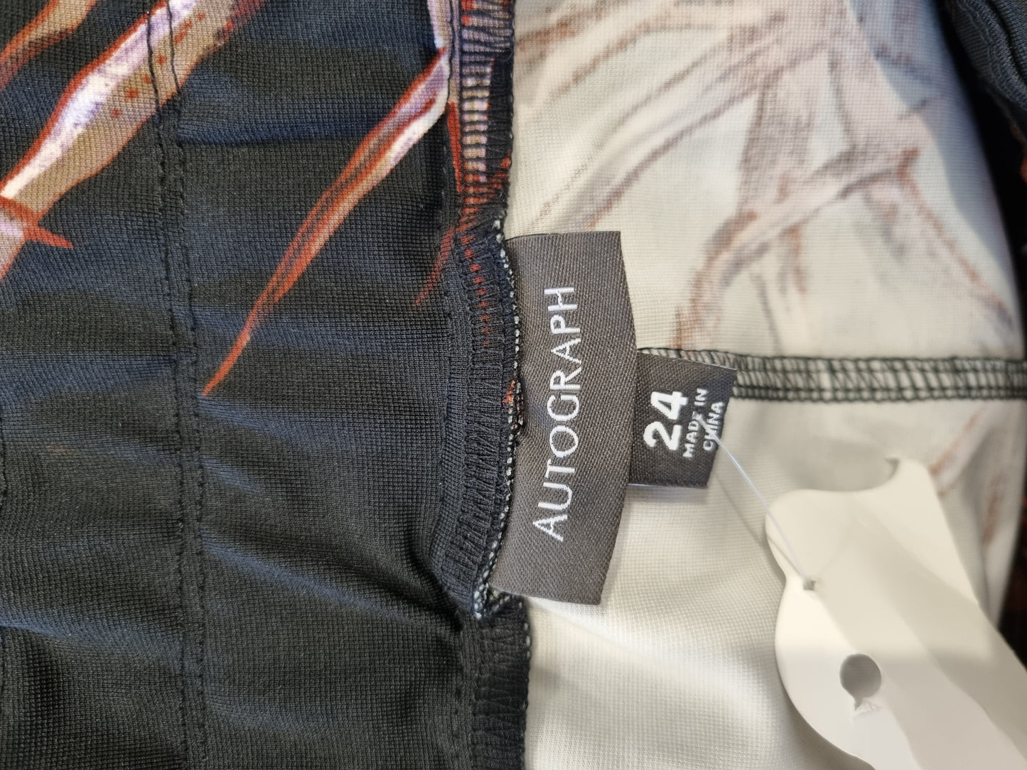Autograph skirt - Size 24