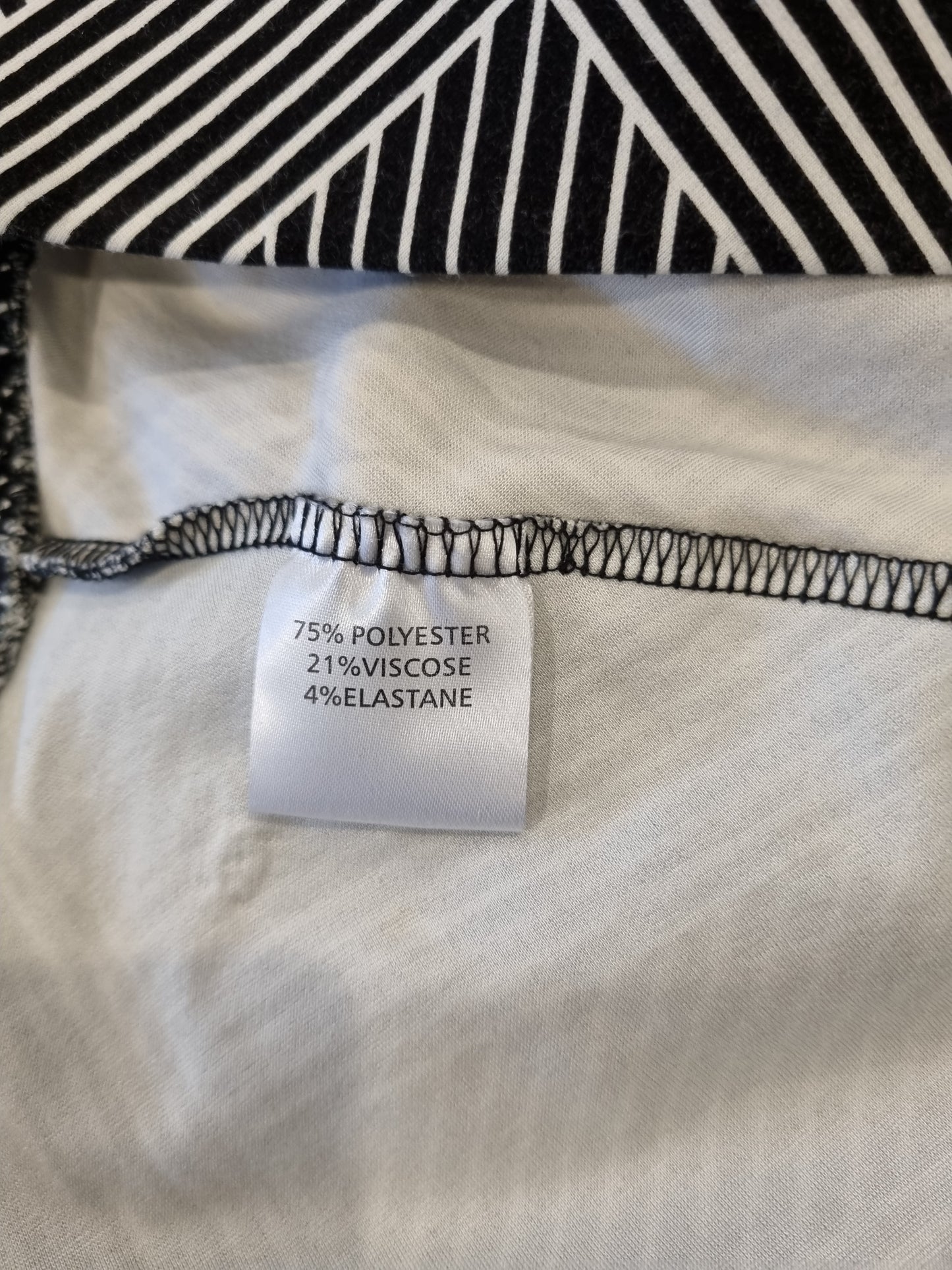 Autograph Skirt - Size 24