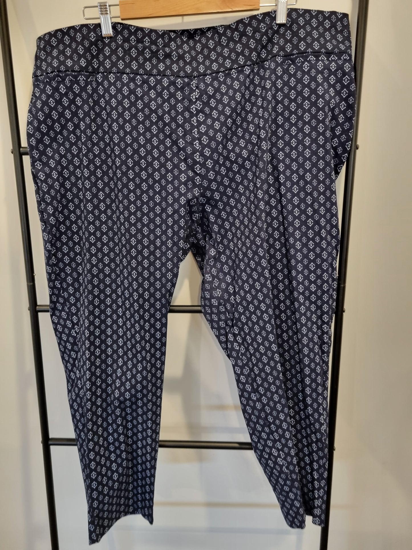Autograph Pants - Size 24