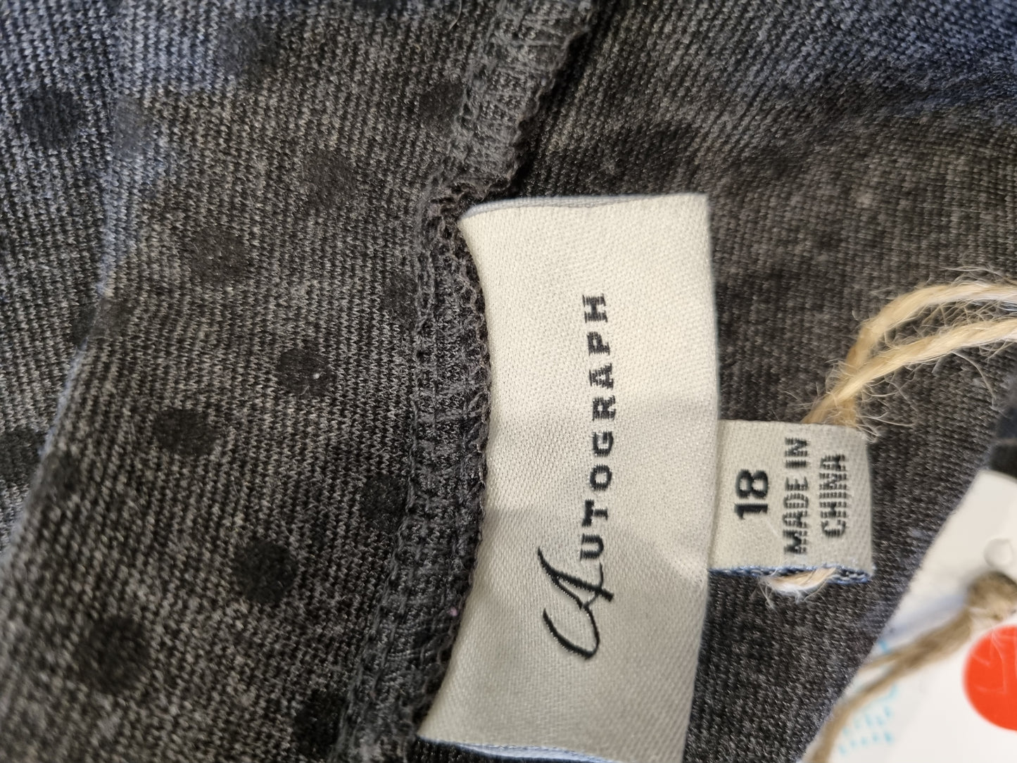 Autograph Skirt - Size 18