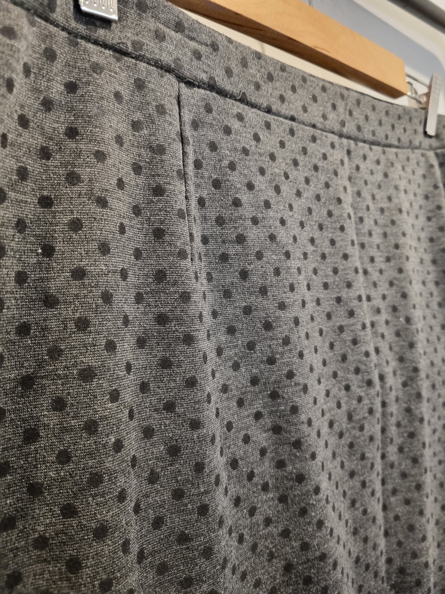 Autograph Skirt - Size 18